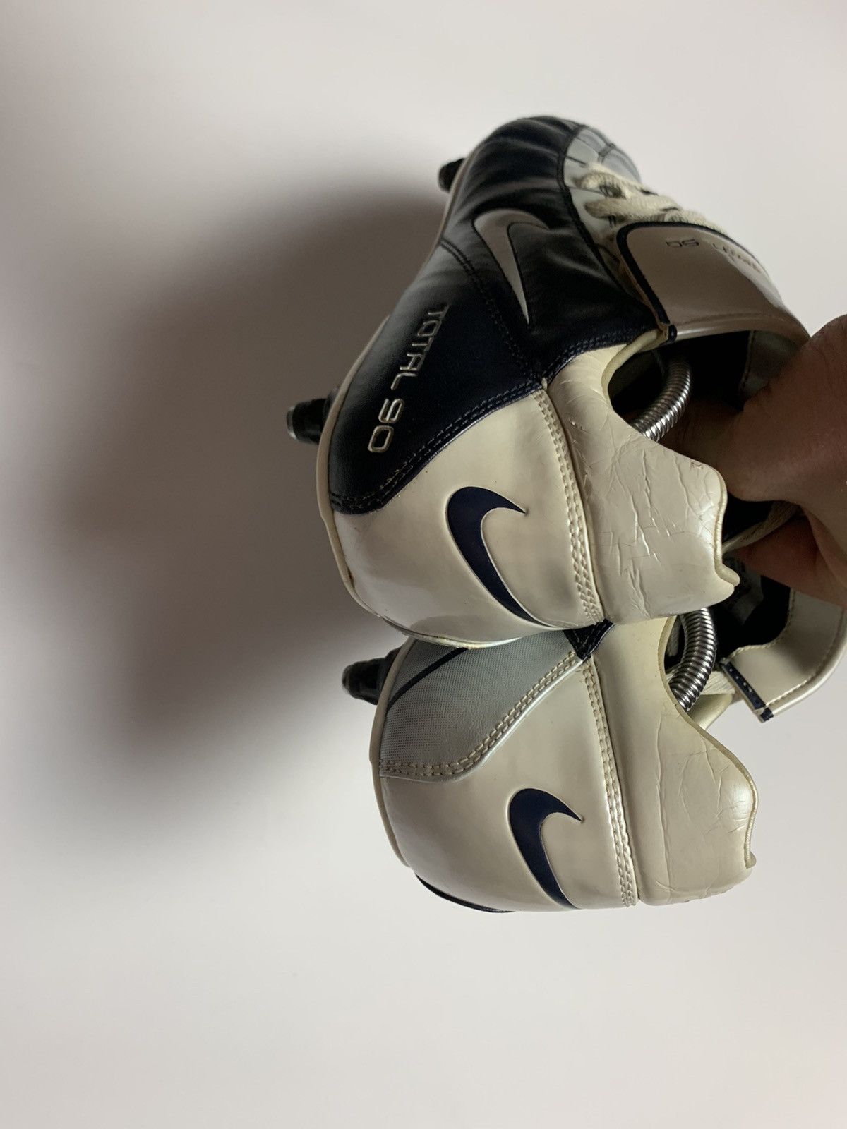 Vintage Vintage soccer Boots Nike total 90 size 11,5 Size US 11.5 / EU 44-45 - 8 Thumbnail
