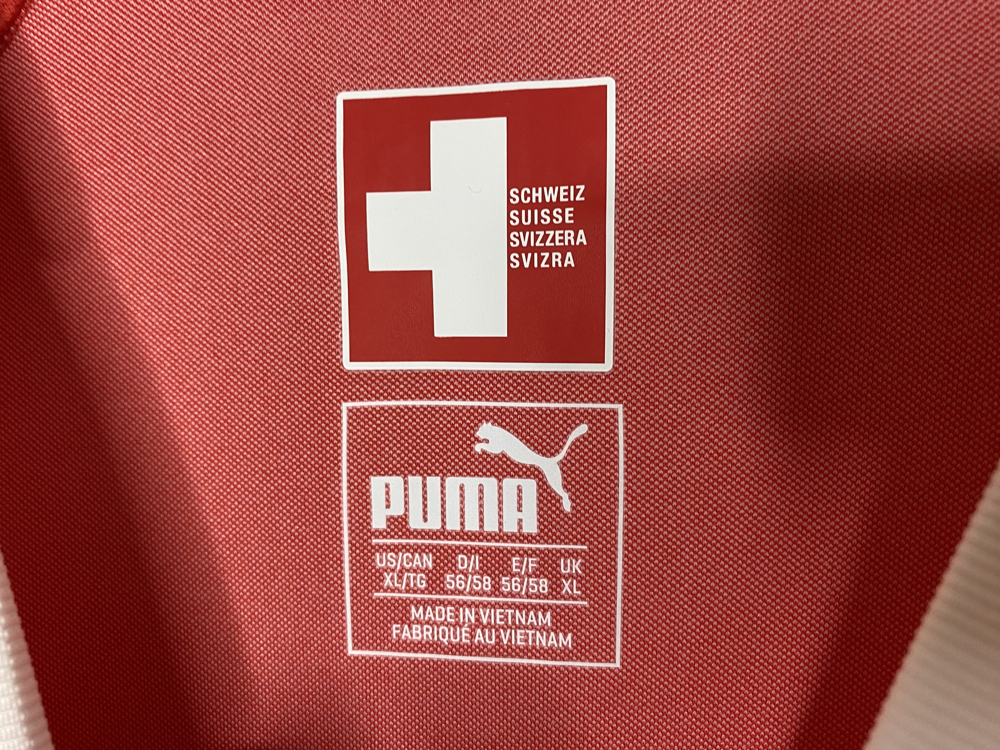 Puma × UEFA SWITZERLAND TEAM 2018 2020 HOME FOOTBALL SHIRT SOCCER JERSEY Size US L / EU 52-54 / 3 - 6 Thumbnail