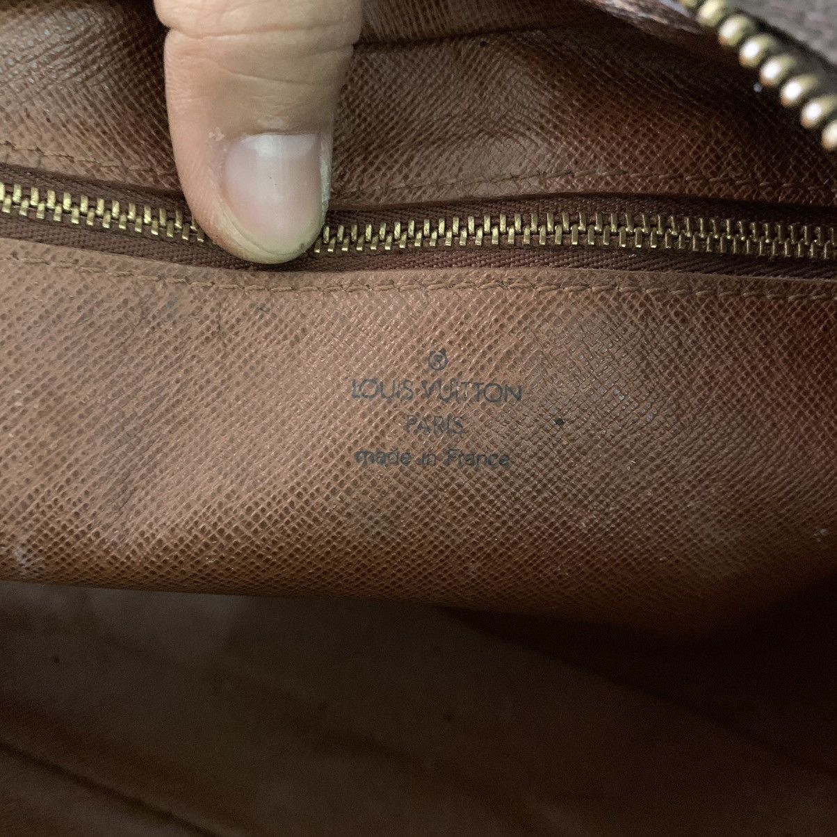 Louis Vuitton Louis Vuitton Monogram Slingbag Size ONE SIZE - 22 Thumbnail