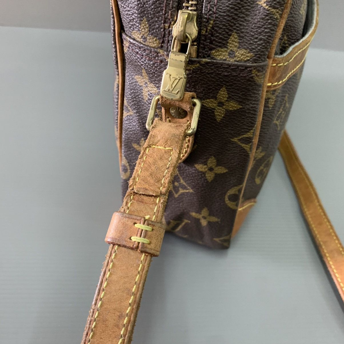 Louis Vuitton Louis Vuitton Monogram Slingbag Size ONE SIZE - 15 Thumbnail