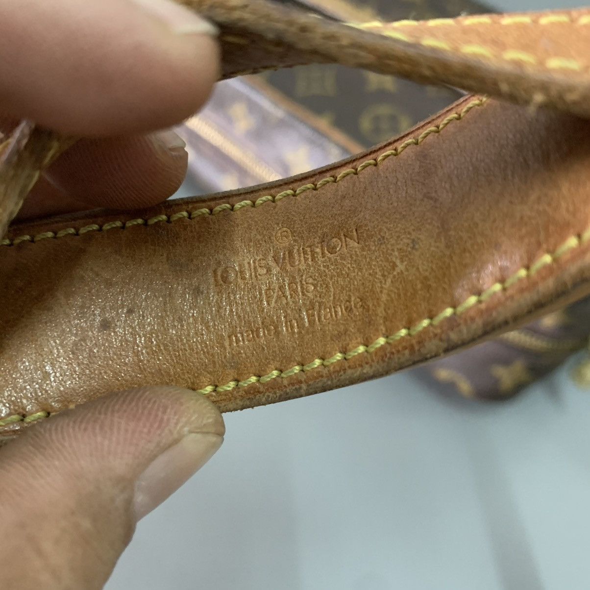 Louis Vuitton Louis Vuitton Monogram Slingbag Size ONE SIZE - 20 Thumbnail