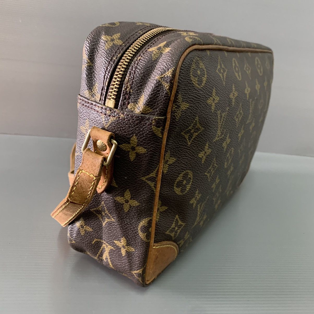 Louis Vuitton Louis Vuitton Monogram Slingbag Size ONE SIZE - 6 Thumbnail