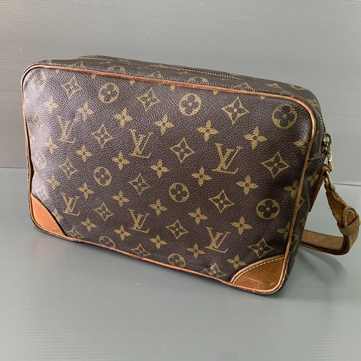 Louis Vuitton Louis Vuitton Monogram Slingbag Size ONE SIZE - 7 Thumbnail