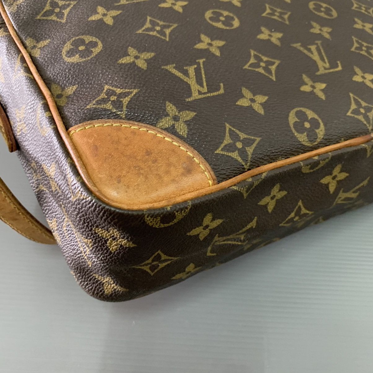 Louis Vuitton Louis Vuitton Monogram Slingbag Size ONE SIZE - 11 Thumbnail