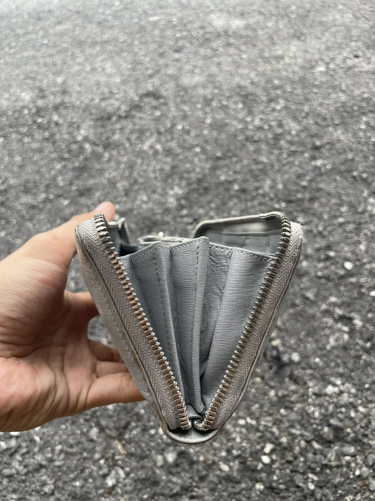 Vintage Vintage Balenciaga Paris Long Wallet Leather Size ONE SIZE - 9 Thumbnail