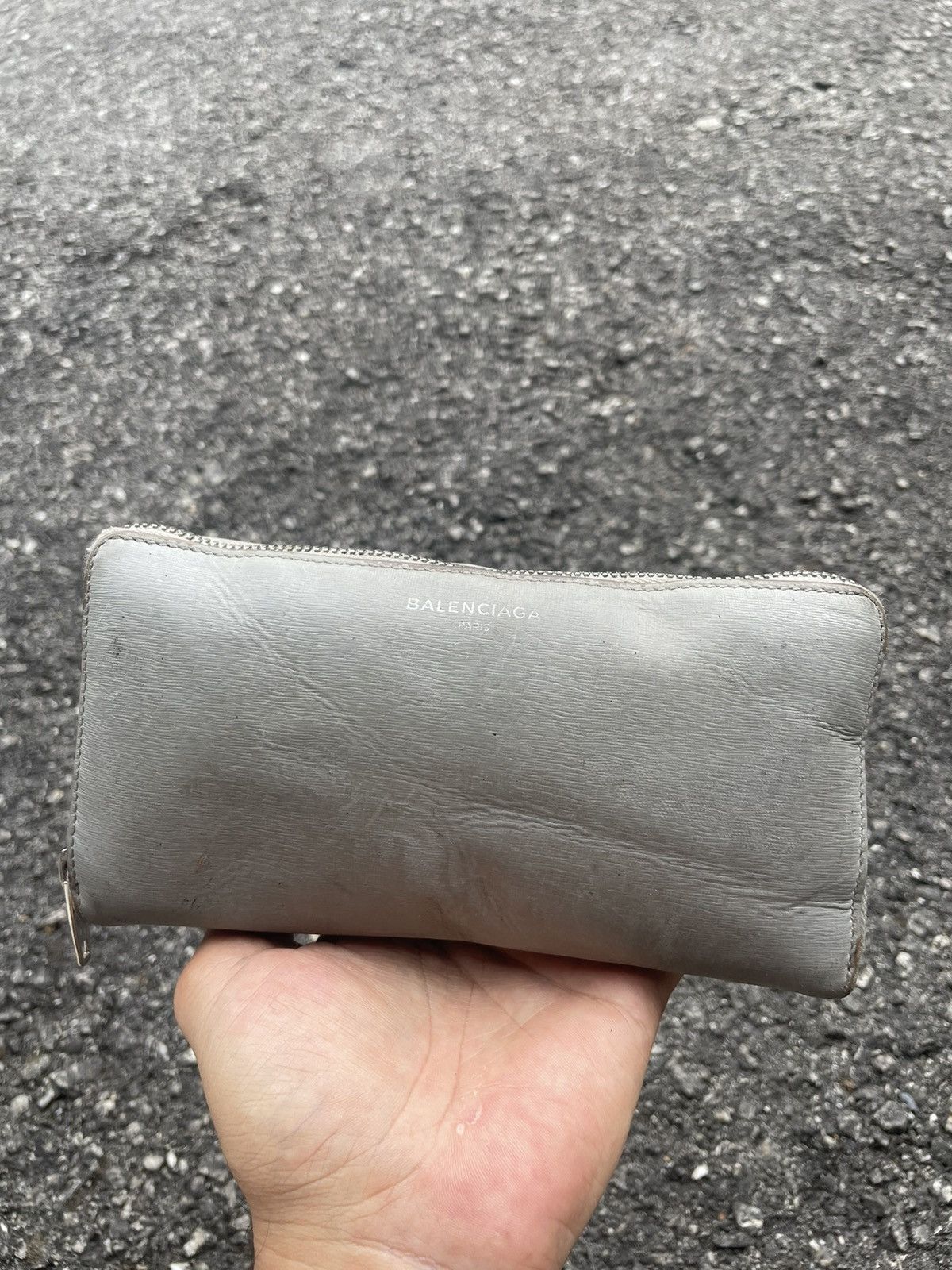 Vintage Vintage Balenciaga Paris Long Wallet Leather Size ONE SIZE - 1 Thumbnail
