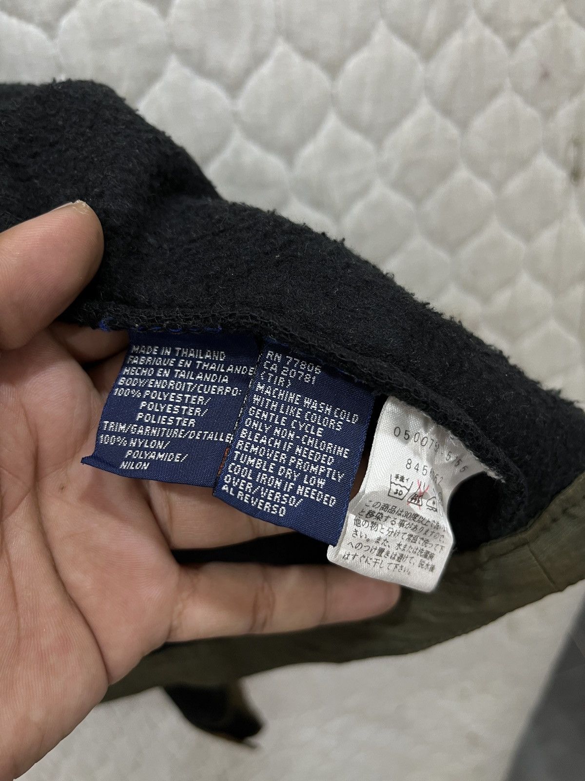 Hypebeast × Tommy Hilfiger (Rrr). VINTAGE TOMMY HILFIGER HYPEBEAST JACKET Size US M / EU 48-50 / 2 - 9 Thumbnail