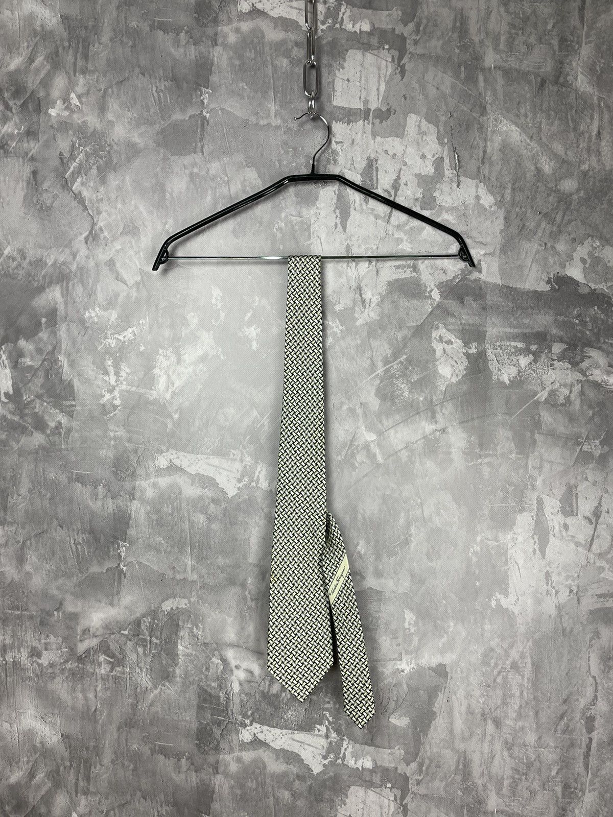 ferragamo bunny tie