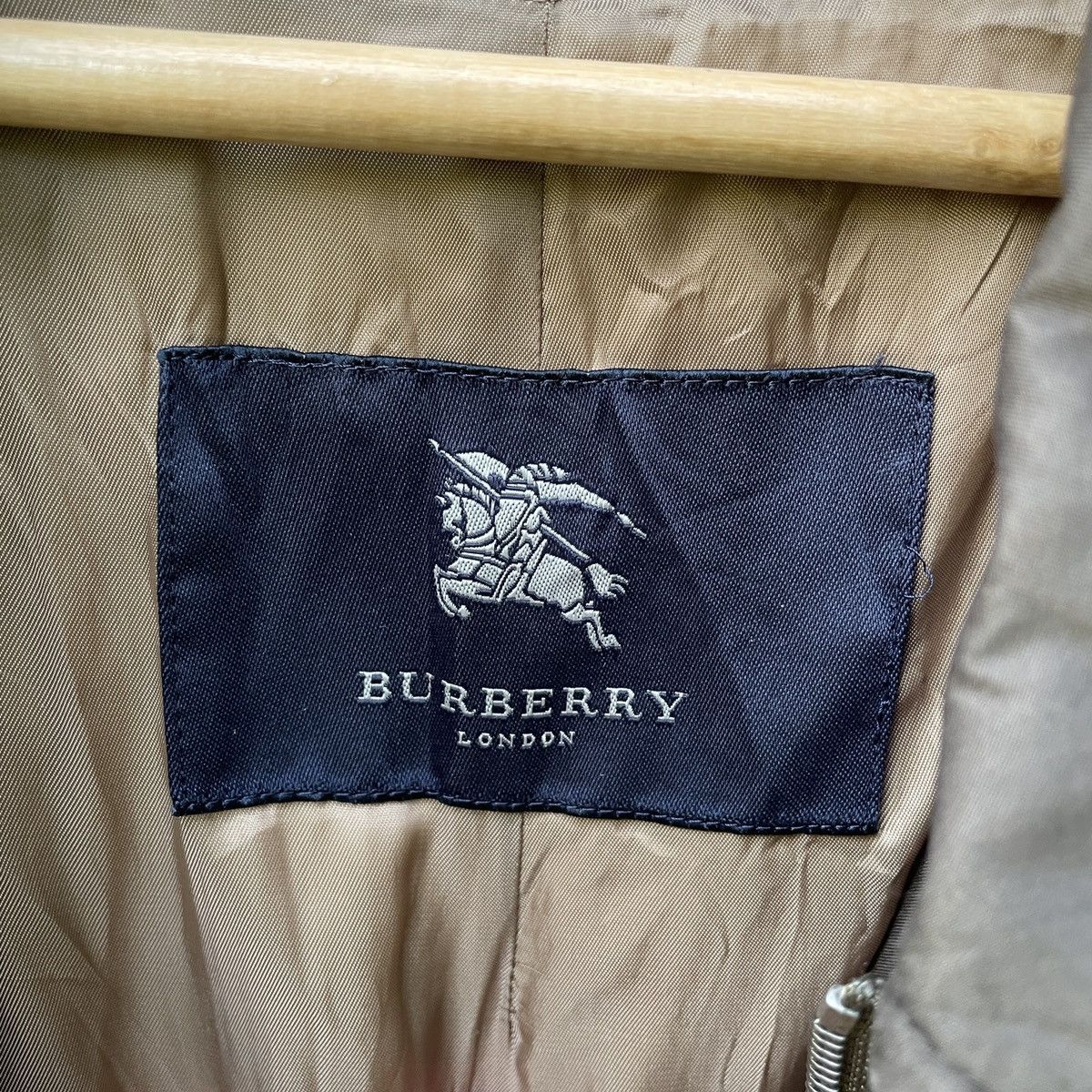 Burberry Vintage BURBERRY LONDON Nova Check Zipper Jacket Size US XL / EU 56 / 4 - 8 Thumbnail