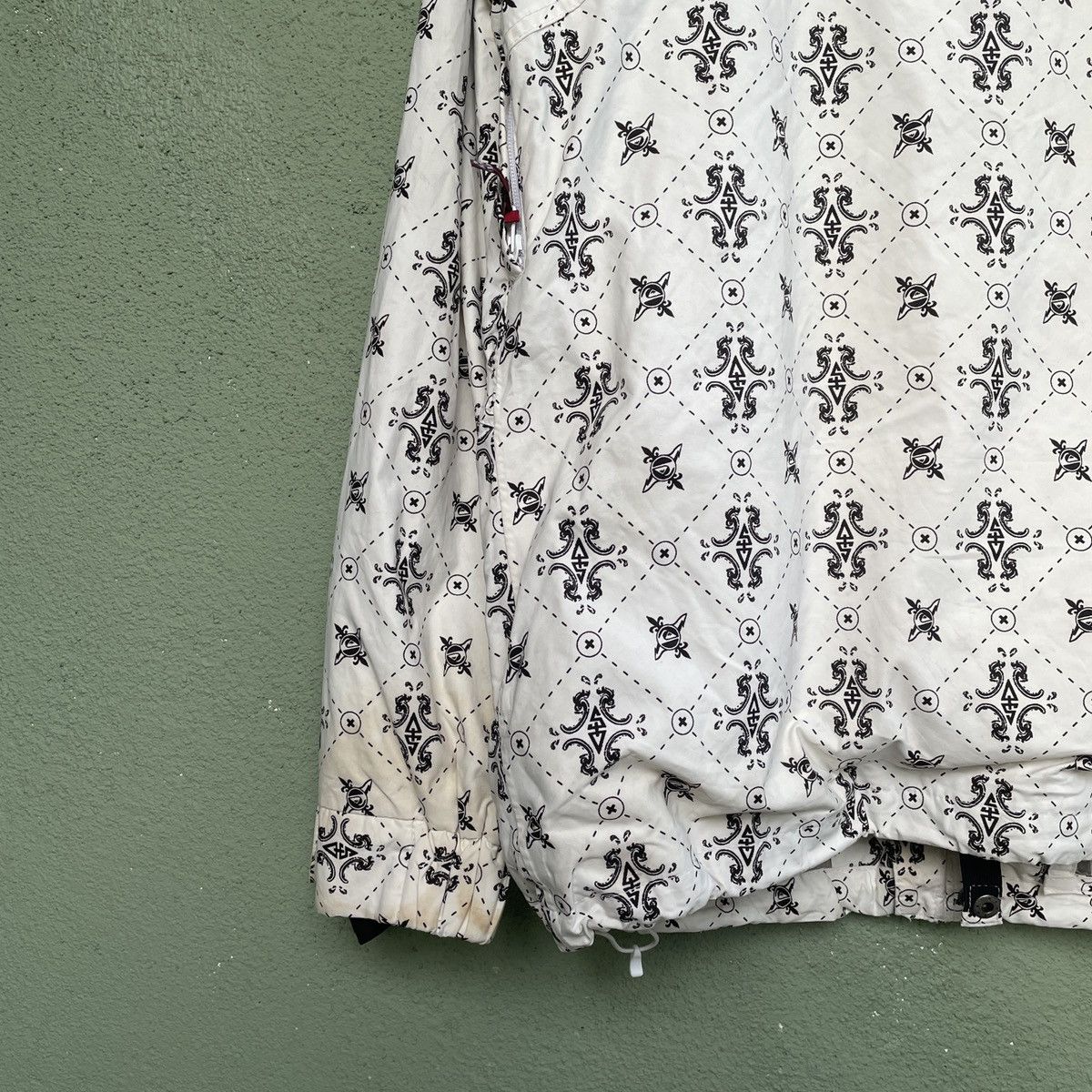 Quicksilver × Quiksilver Vintage QUIKSILVER Full Print Zipper Ups Hooded Jacker Size US L / EU 52-54 / 3 - 7 Thumbnail