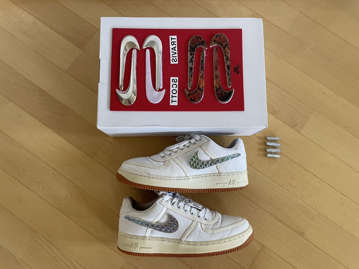 travis scott air force 1 white