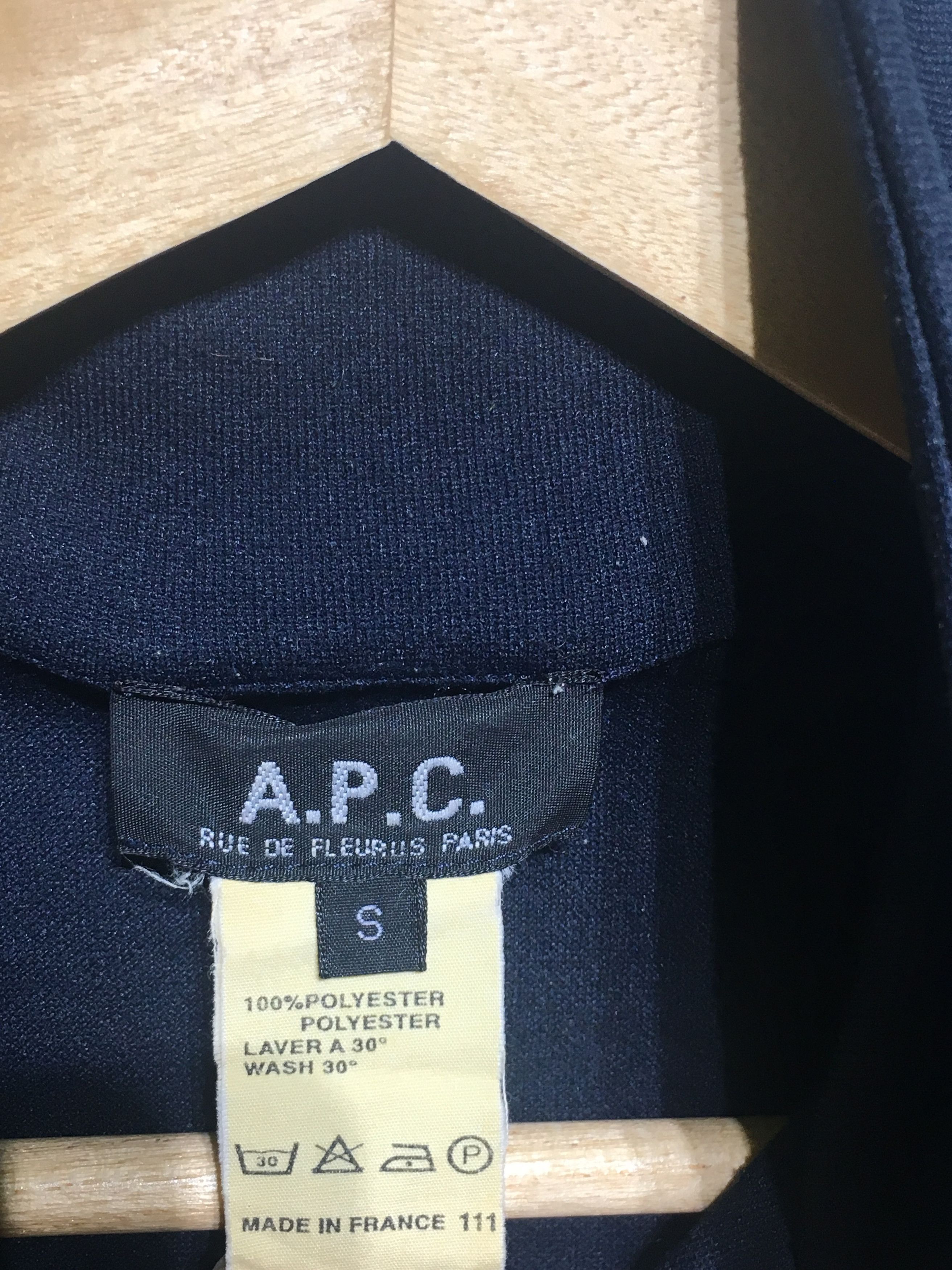 A.P.C. APC RUE DE FLEURUS MADE IN FRANCE PLAIN ZIPPER SWEATSHIRTS Size US S / EU 44-46 / 1 - 3 Thumbnail