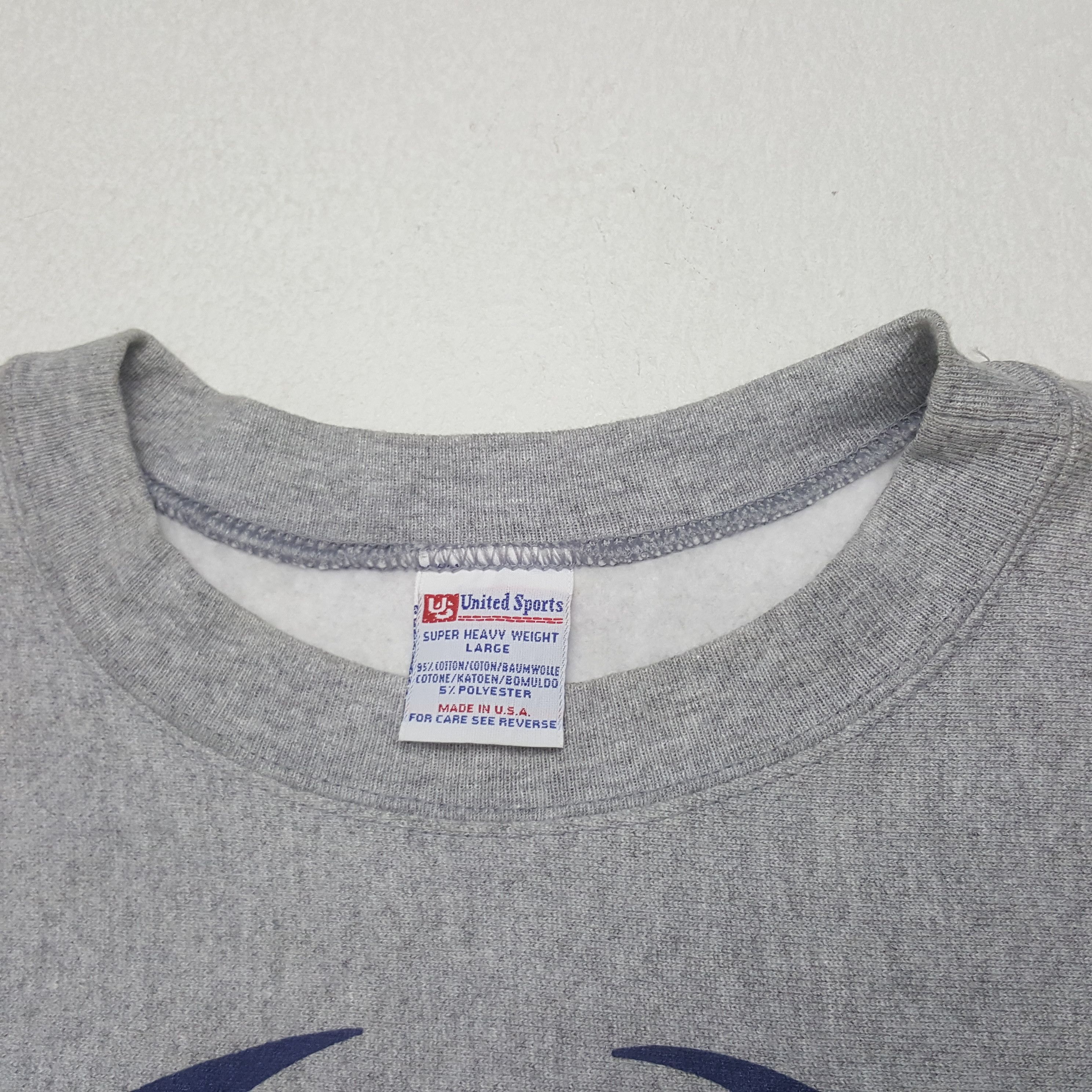 Vintage DEVILOCK Perfect Is Possible Sweatshirt