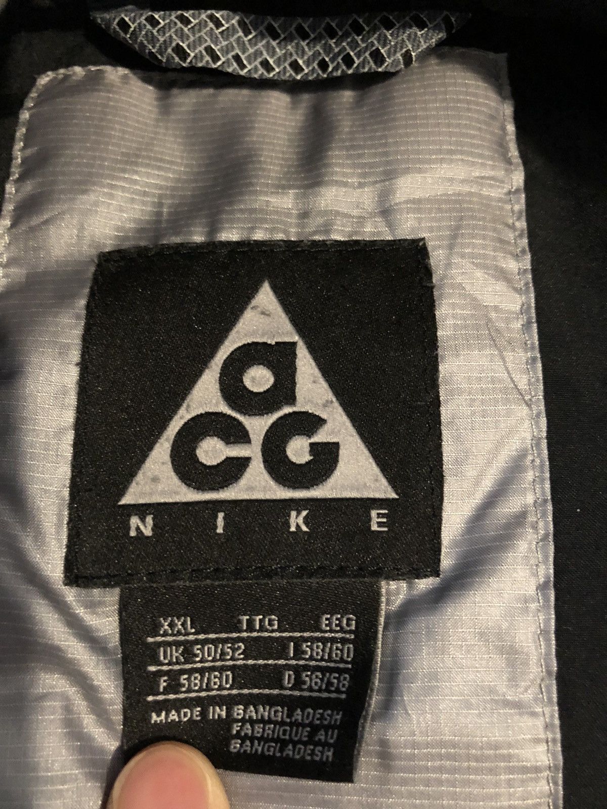 Nike ACG Nike ACG Silver lightweight puffer jacket XXL Size US XXL / EU 58 / 5 - 13 Thumbnail