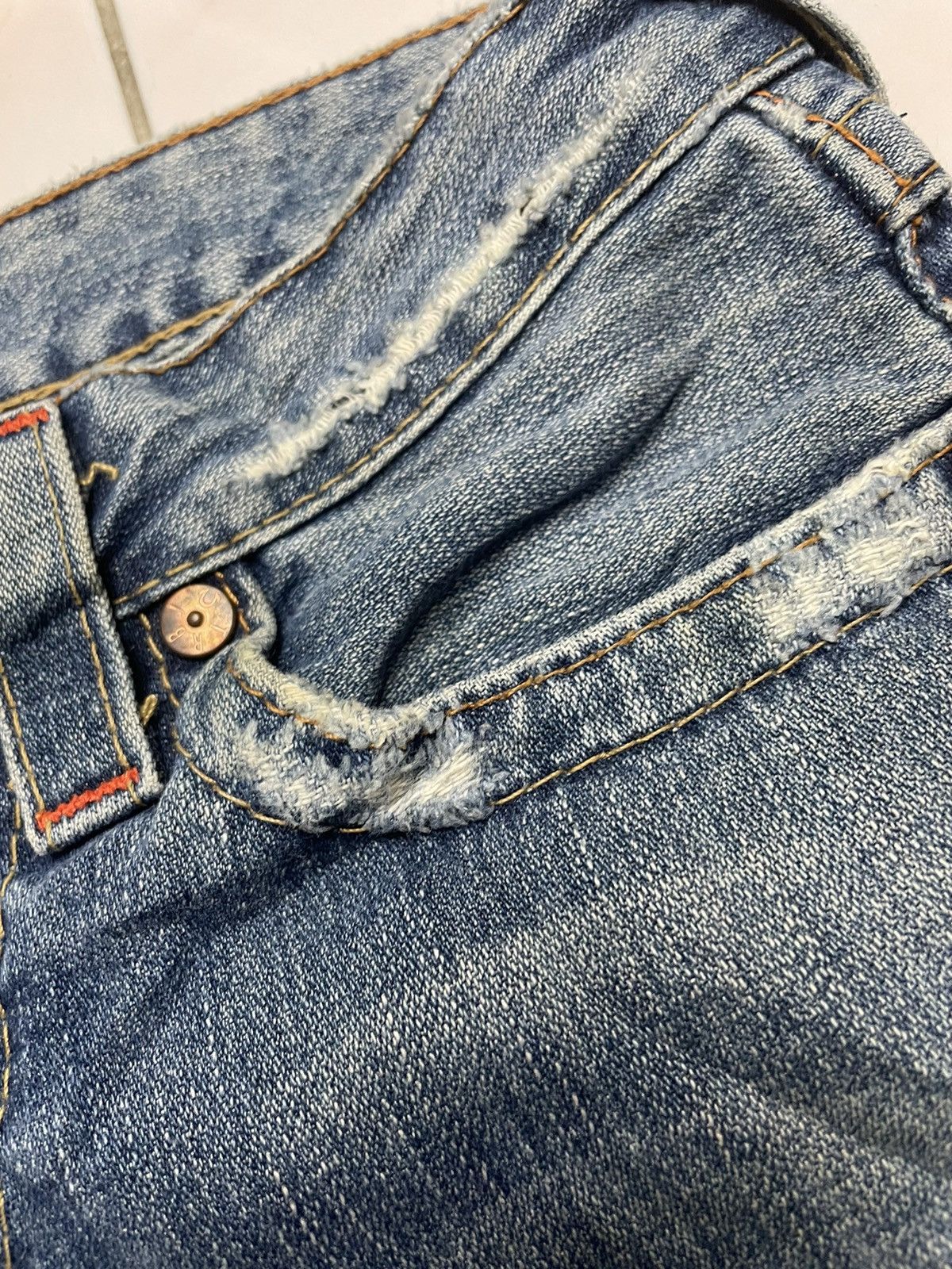 Beauty Beast × True Religion × Vintage True Religion Bowl cut leg Jeans Size 26" / US 2 / IT 38 - 7 Thumbnail