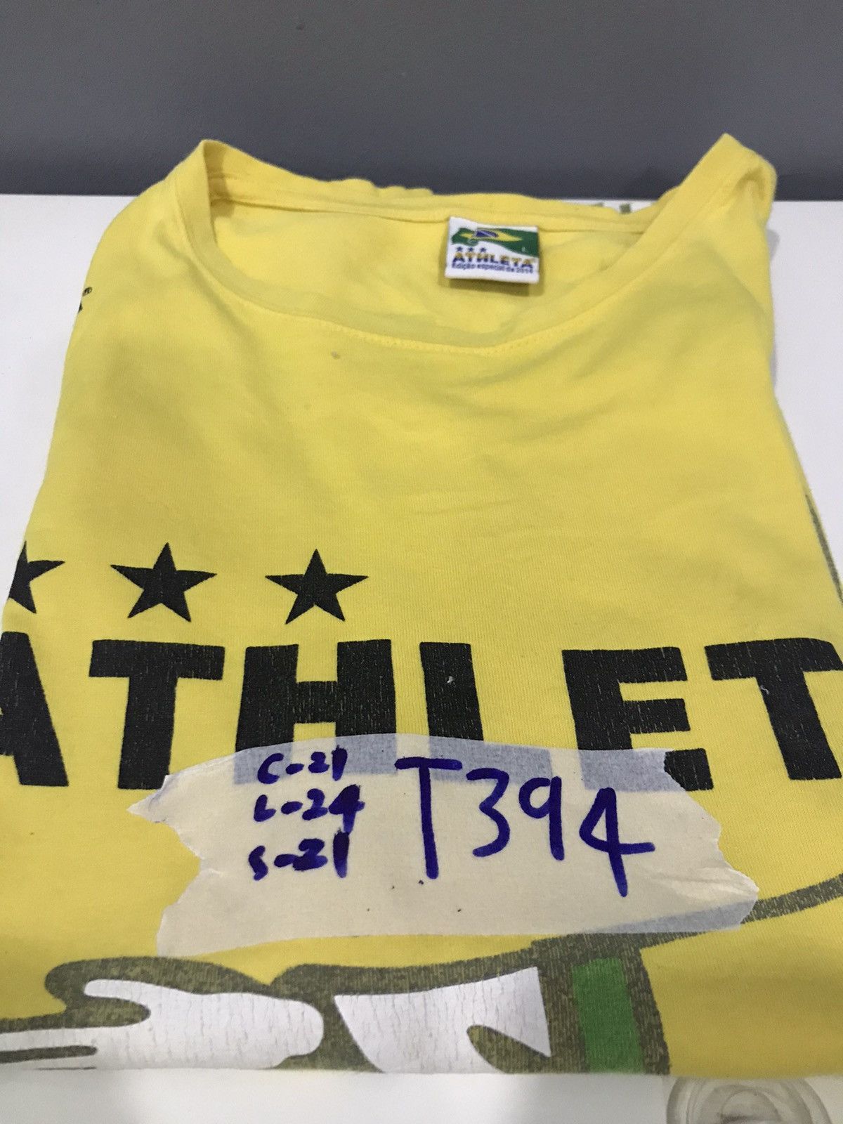 Other Vintage Athleta Brasil overprint tee Size US L / EU 52-54 / 3 - 13 Thumbnail