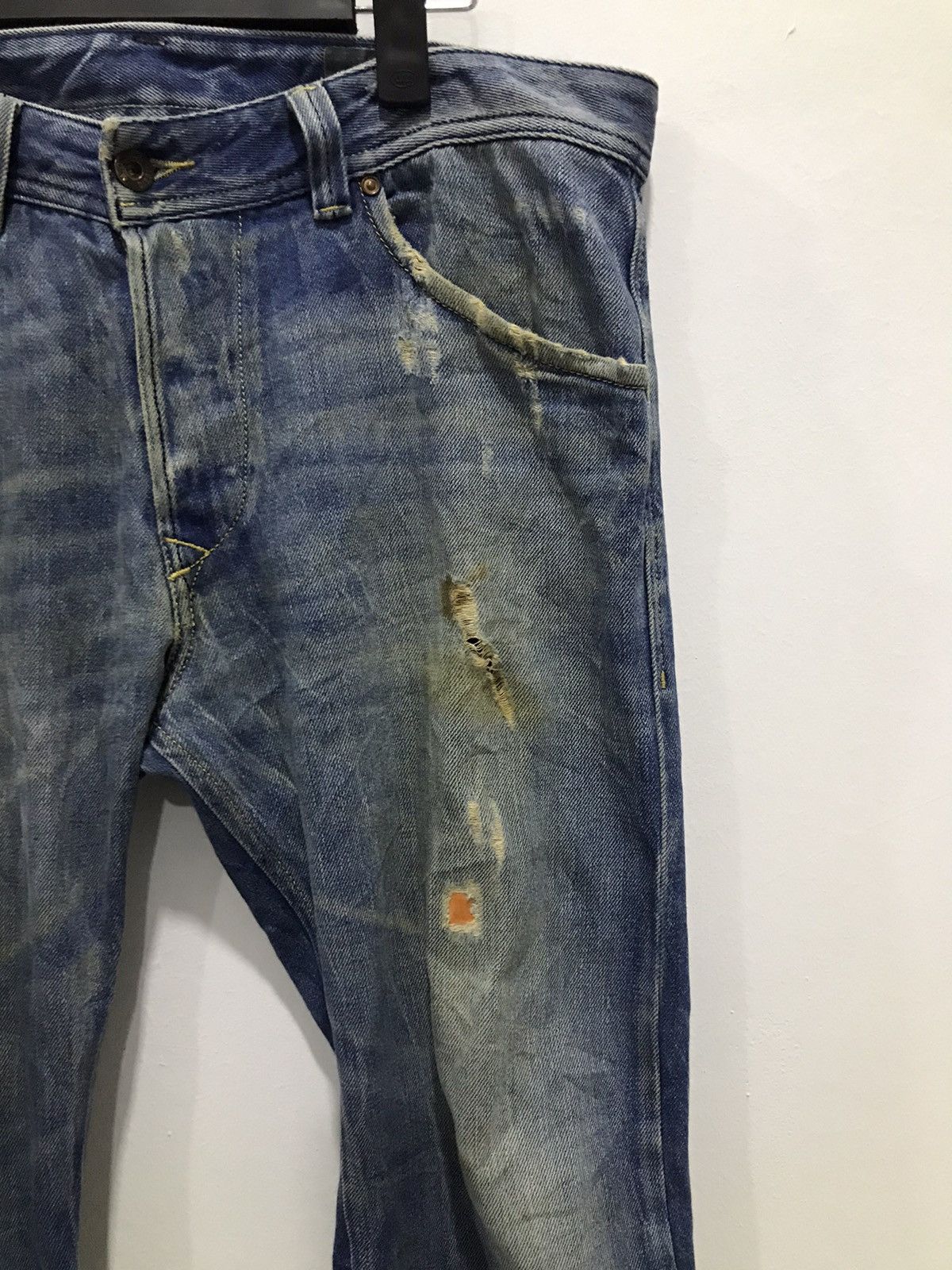 Diesel Diesel Darron Distressed denim MADE IN ITALY Size US 34 / EU 50 - 7 Thumbnail