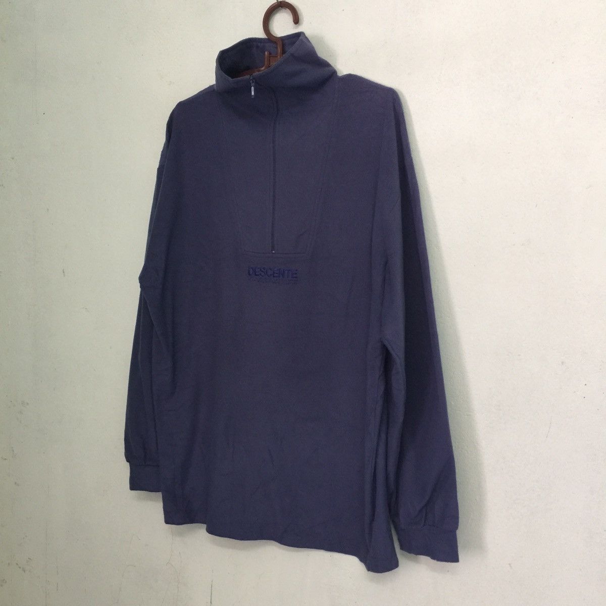 Descente Decente Sweatshirt Pullover Half Zip Nice Design Size US XL / EU 56 / 4 - 2 Thumbnail
