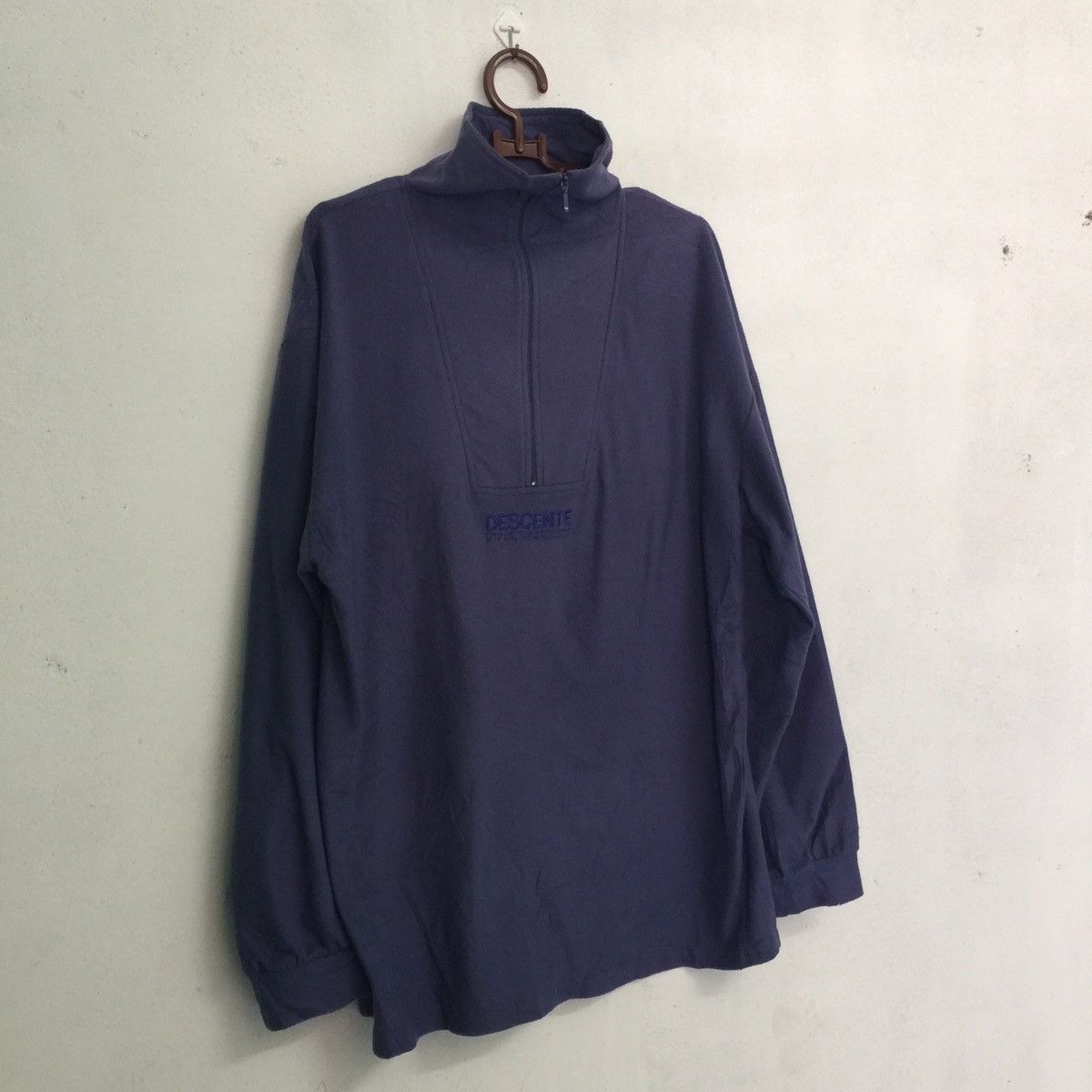 Descente Decente Sweatshirt Pullover Half Zip Nice Design Size US XL / EU 56 / 4 - 3 Thumbnail