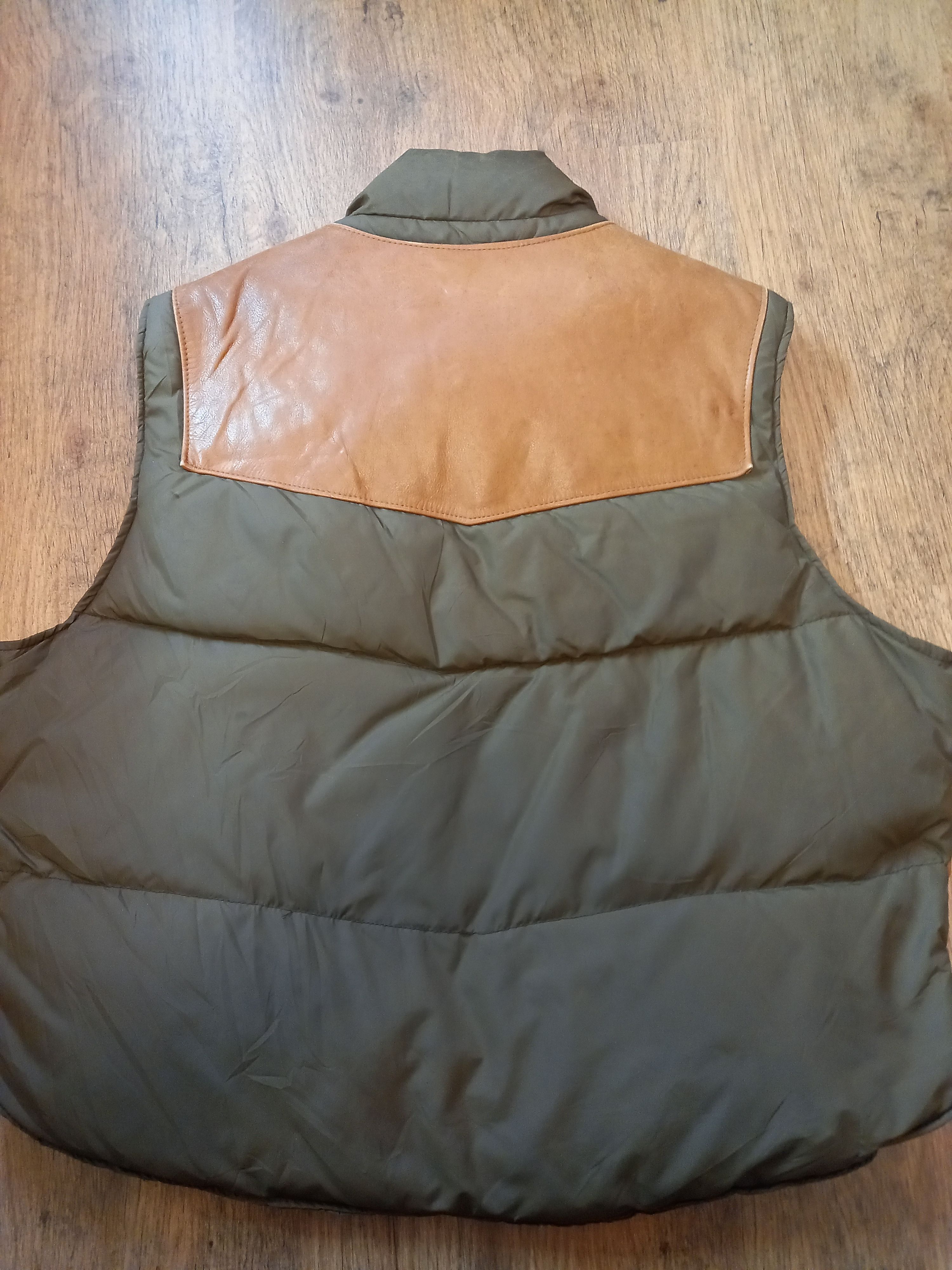 Vintage Vintage Rare Down Vest Size US L / EU 52-54 / 3 - 8 Thumbnail