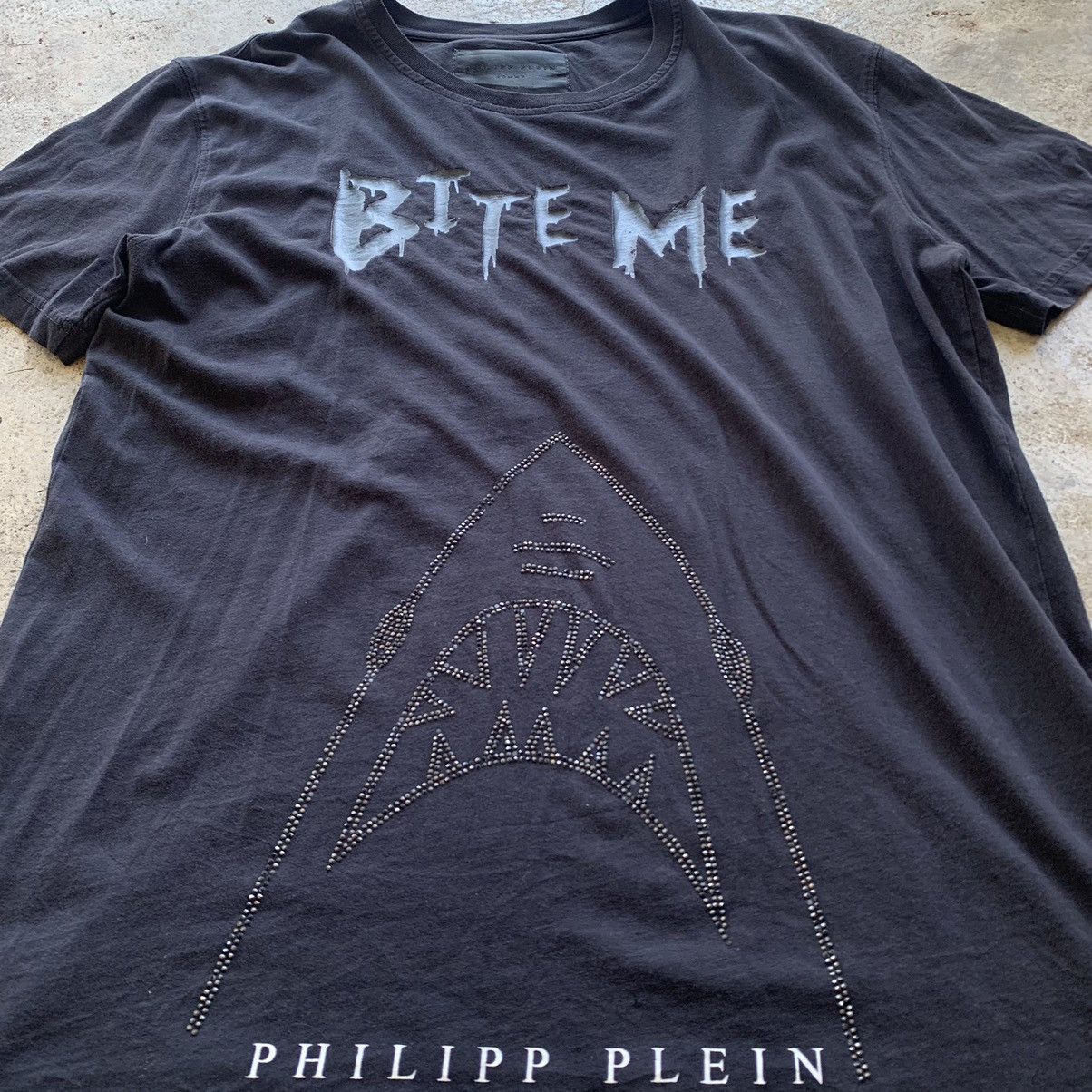 Philipp Plein Philipp Plein Limited Edition bite me jaws blink blink Size US L / EU 52-54 / 3 - 16 Thumbnail