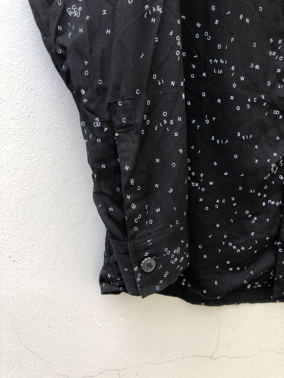 SHAREEF 2007 Shareef Japan Alphabetical Black Rayon Oversized Shirt Size US M / EU 48-50 / 2 - 6 Thumbnail