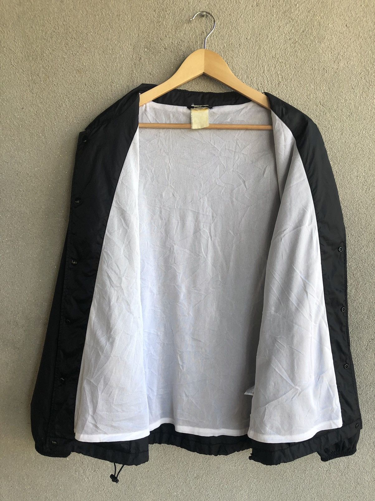 Cartoon Network Vintage Cospa Black Rock Shooter big print coach jacket Size US M / EU 48-50 / 2 - 3 Thumbnail