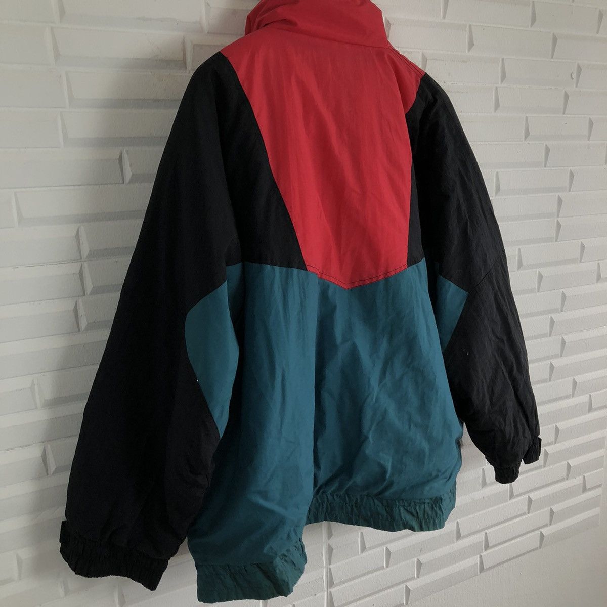 Japanese Brand MULTI COLOUR RARE DESIGN DIALOG INTERNATIONAL USA JACKET Size US XXL / EU 58 / 5 - 9 Thumbnail