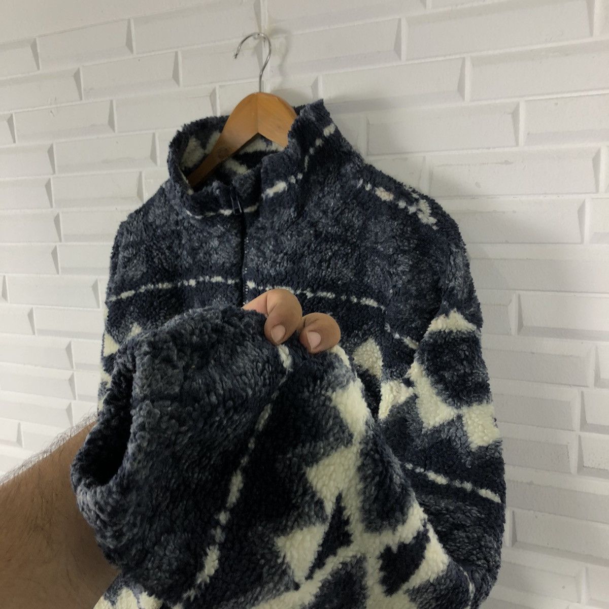 Japanese Brand VINTAGE FLEECE JACKET FLYING CIRCUS NAVAJO DESIGN Size US L / EU 52-54 / 3 - 6 Thumbnail