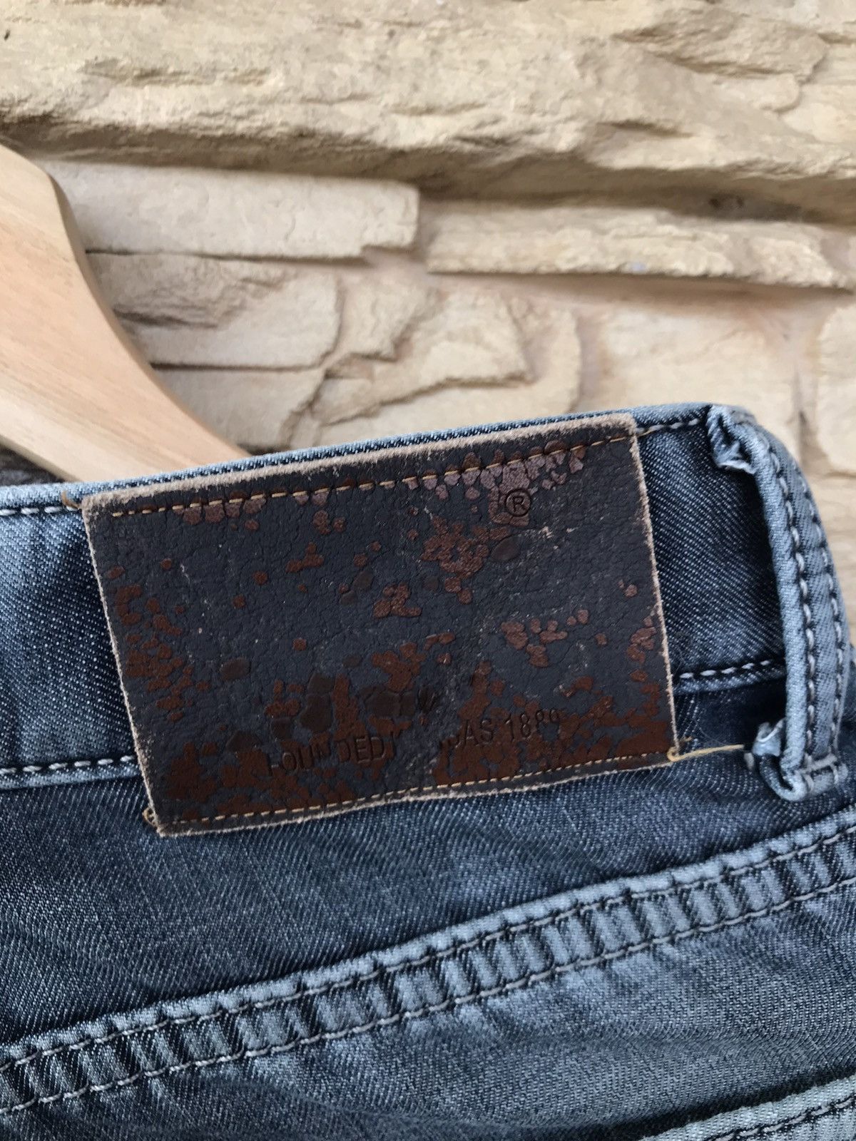 Lee Flare Vintage Lee Distressed Denim lgb ifsixwasnine Size US 29 - 11 Thumbnail