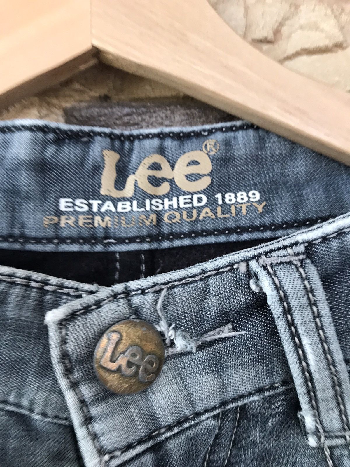 Lee Flare Vintage Lee Distressed Denim lgb ifsixwasnine Size US 29 - 5 Thumbnail