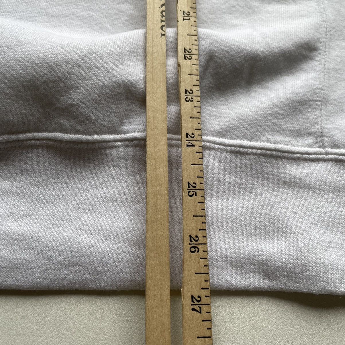 Russell Athletic Vintage 2000s Russell Athletic White Crewneck Medium Rare Size US M / EU 48-50 / 2 - 5 Thumbnail