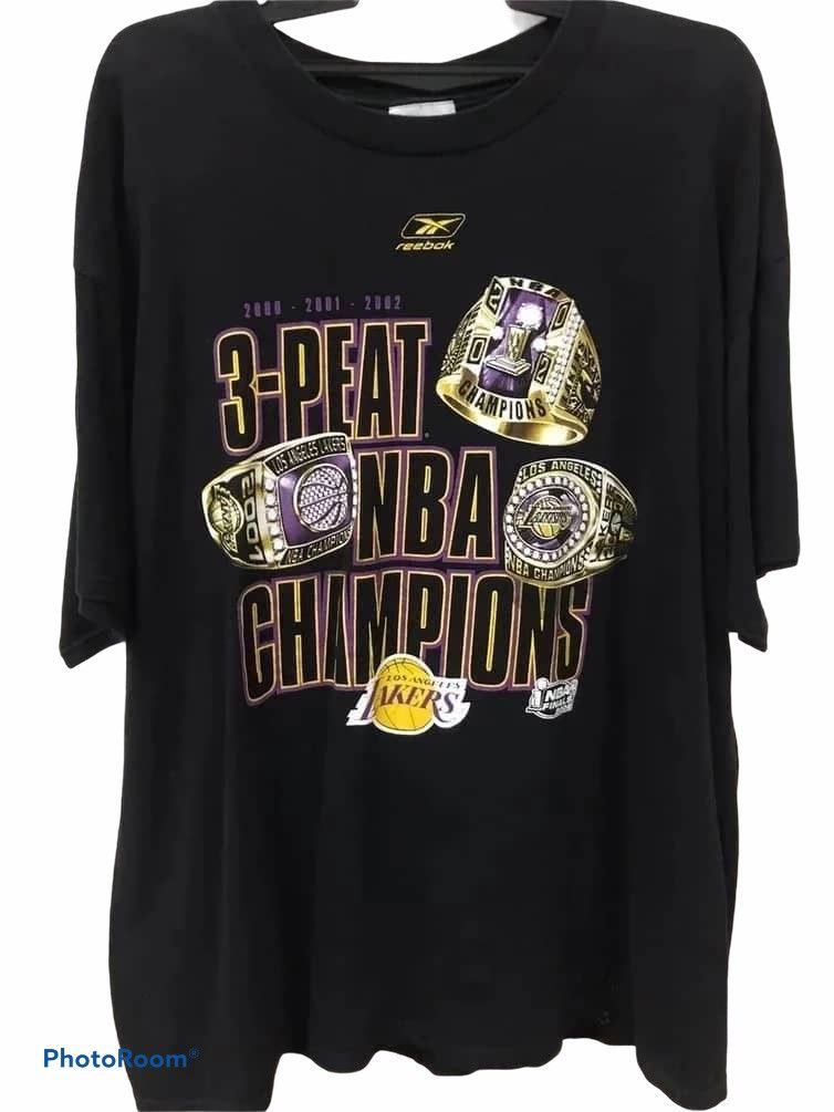 image of L A Lakers x NBA Vintage L.a. Lakers Tee in Black, Men's (Size 2XL)