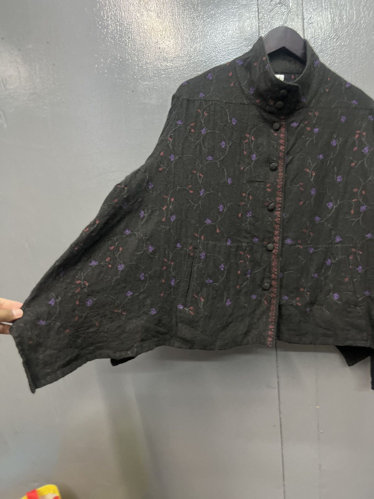 Issey Miyake ISSEY MIYAKE HAAT HAATH FLORAL EMBROIDERY BUTTON UP Size M / US 6-8 / IT 42-44 - 5 Thumbnail