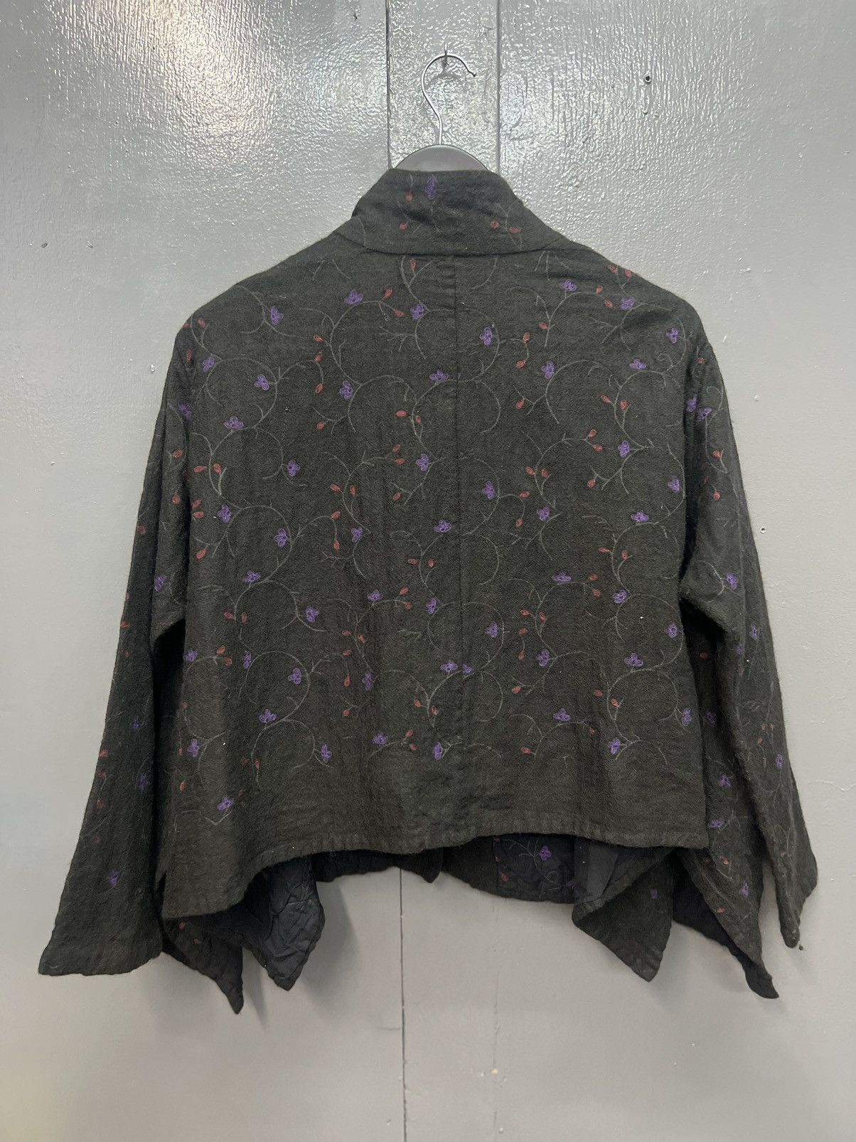 Issey Miyake ISSEY MIYAKE HAAT HAATH FLORAL EMBROIDERY BUTTON UP Size M / US 6-8 / IT 42-44 - 7 Thumbnail