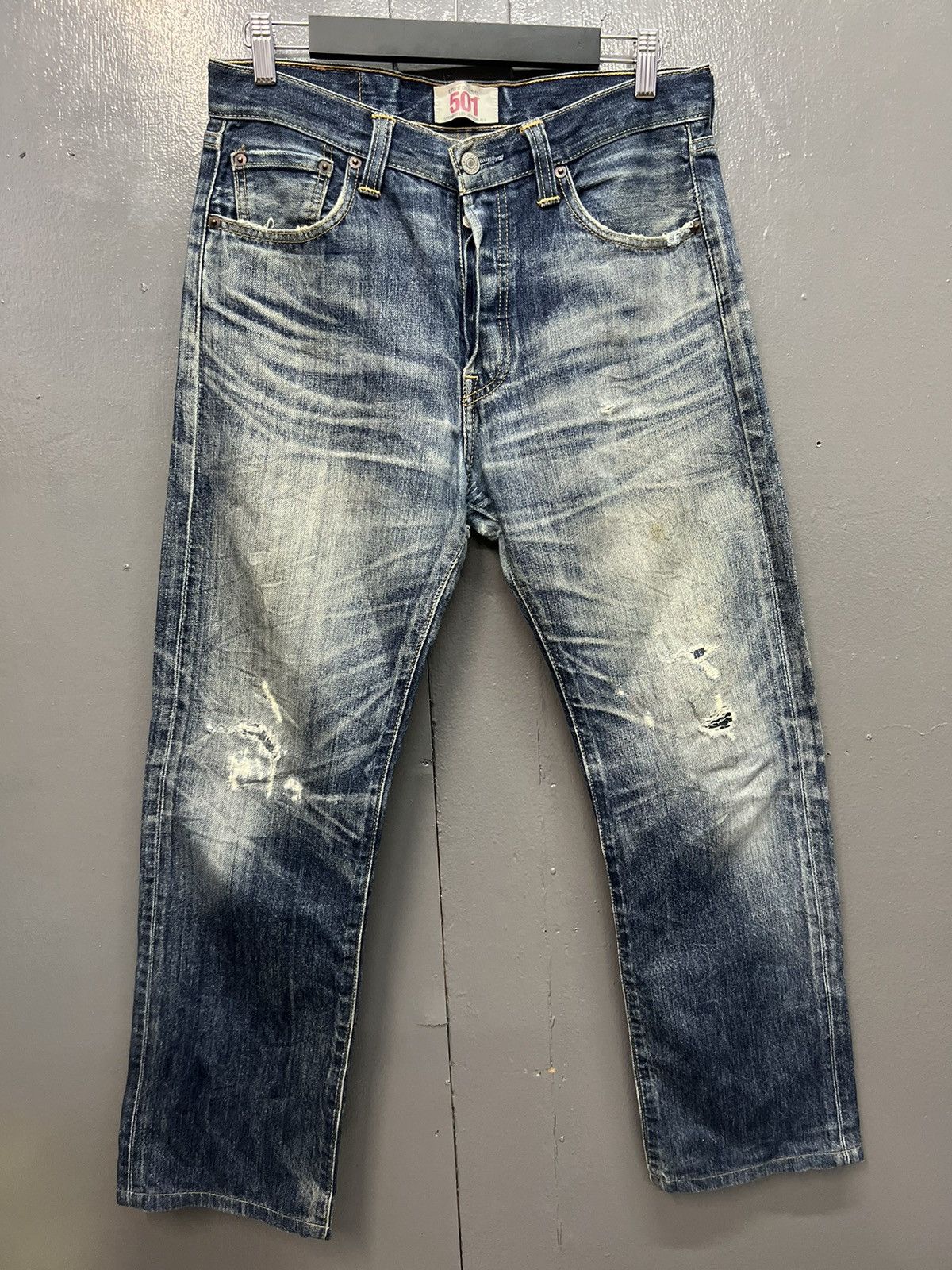 Levi's LEVI'S ORIGINAL STRAIGHT LEG BUTTON FLY DISTRESS SIZE 31 Size US 31 - 1 Thumbnail