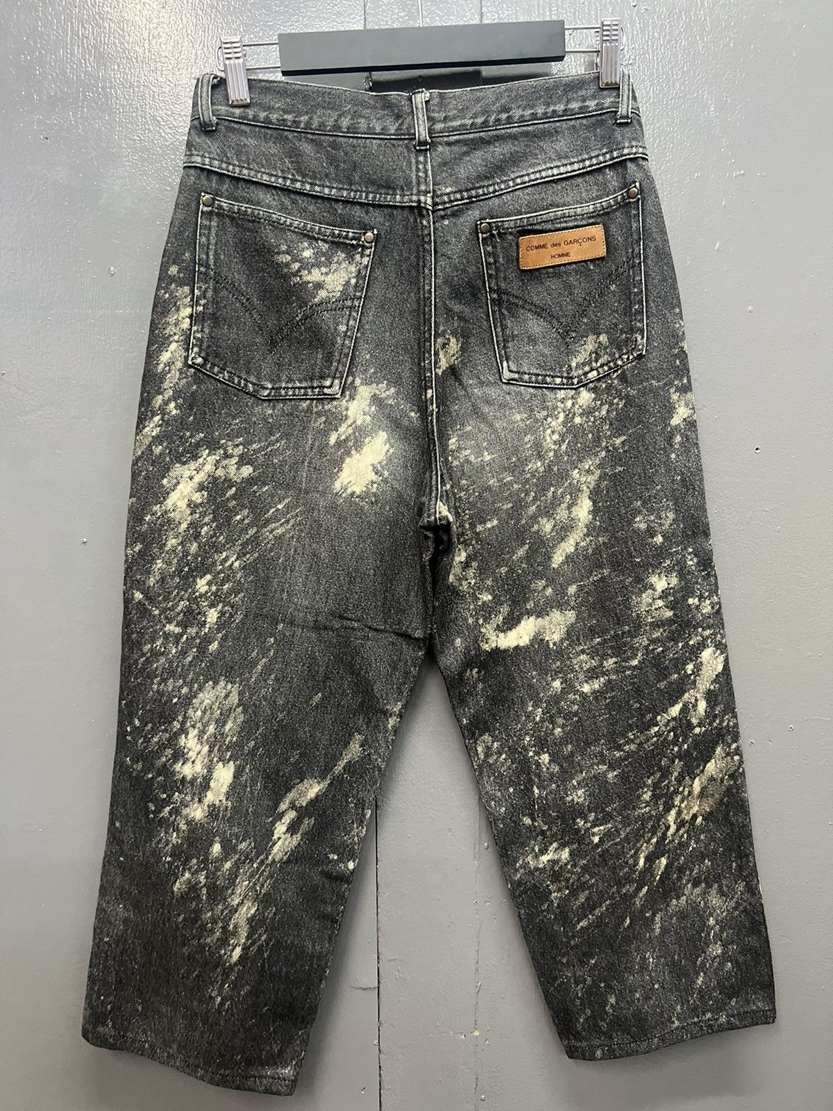 Comme des Garcons Homme VINTAGE COMME DES GARCONS HOMME CROPPED JEANS BLEACH SIZE 28 Size US 28 / EU 44 - 5 Thumbnail