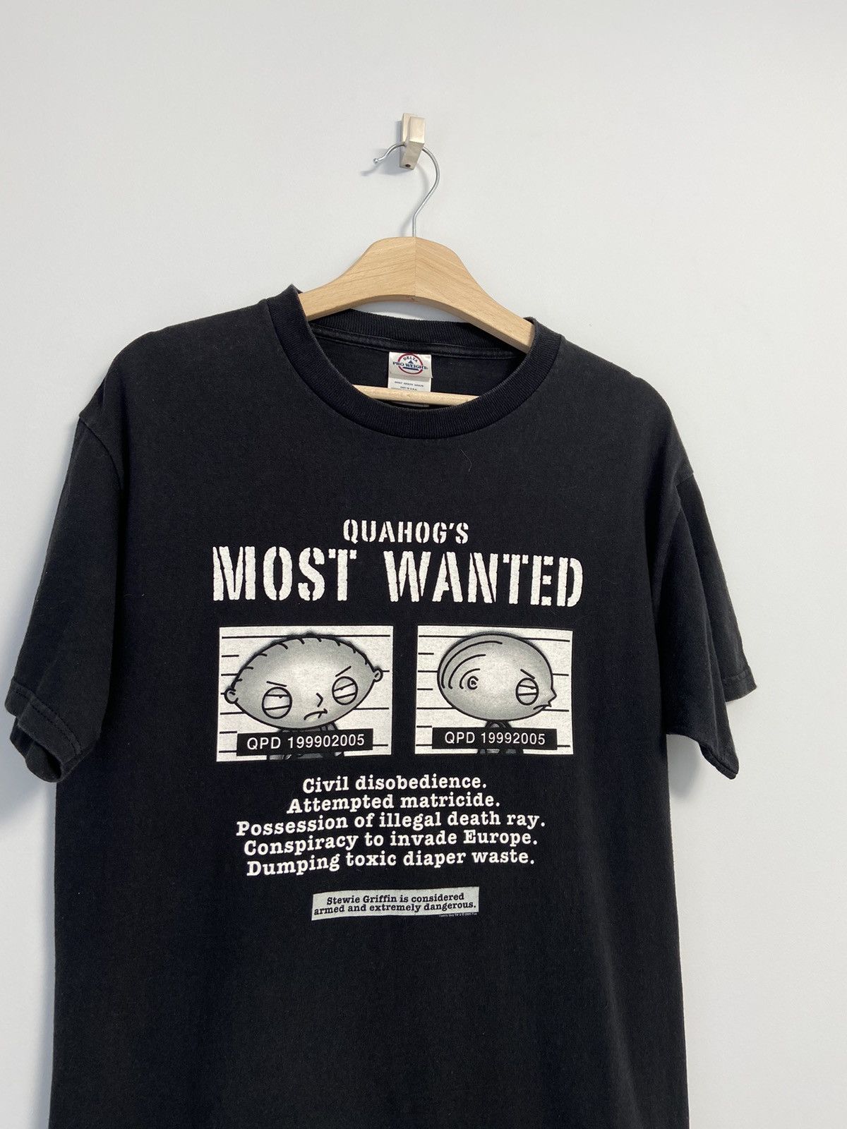 Band Tees × Japanese Brand × Vintage Vintage Shirt Most Wanted Quahog’s 2005 Size US M / EU 48-50 / 2 - 2 Thumbnail