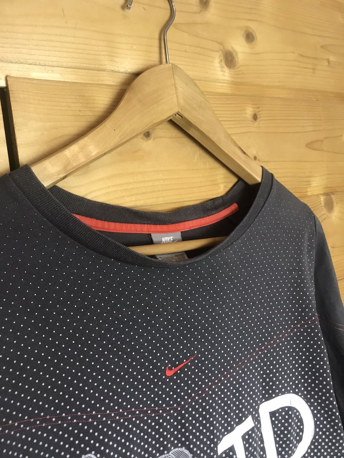 Nike Vintage 00s Nike air max Ltd t-shirt Size US L / EU 52-54 / 3 - 6 Thumbnail