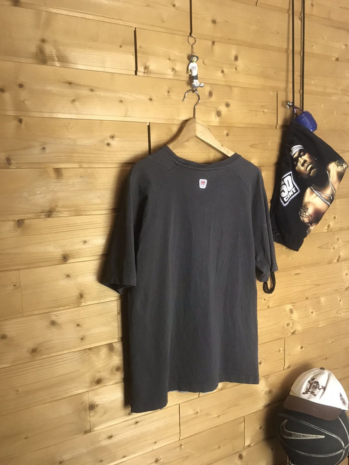 Nike Vintage 00s Nike air max Ltd t-shirt Size US L / EU 52-54 / 3 - 11 Thumbnail
