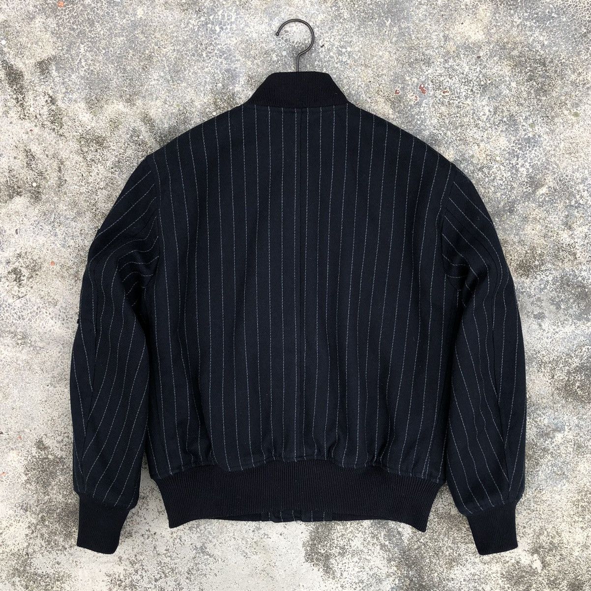 Vintage Japanese Brand Gu Striped Black Bomber Jacket Size US S / EU 44-46 / 1 - 4 Thumbnail