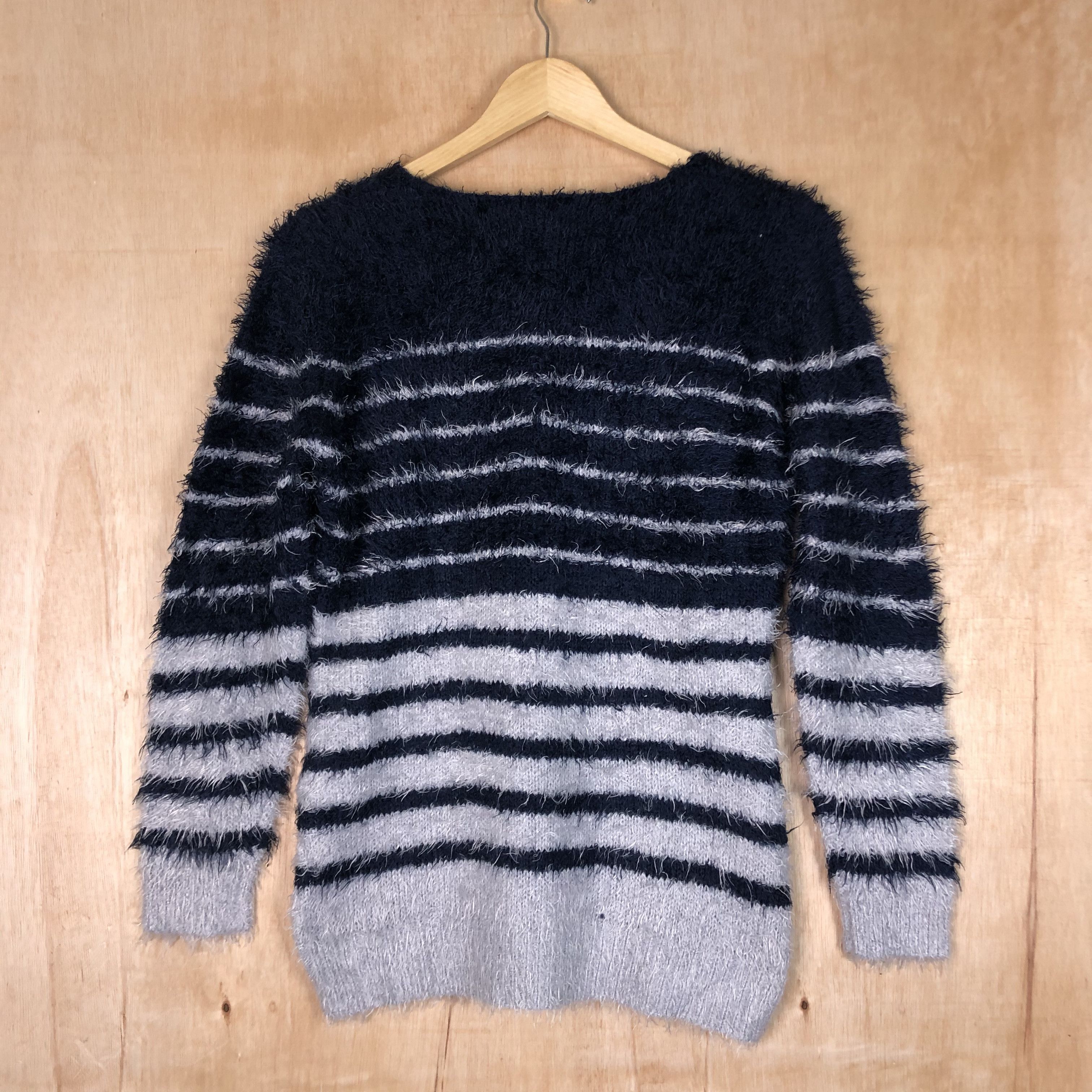 OVER THE STRiPES DLL Enjoliver Mohair fur shagg shaggy knitwear #c029 Size US M / EU 48-50 / 2 - 6 Thumbnail