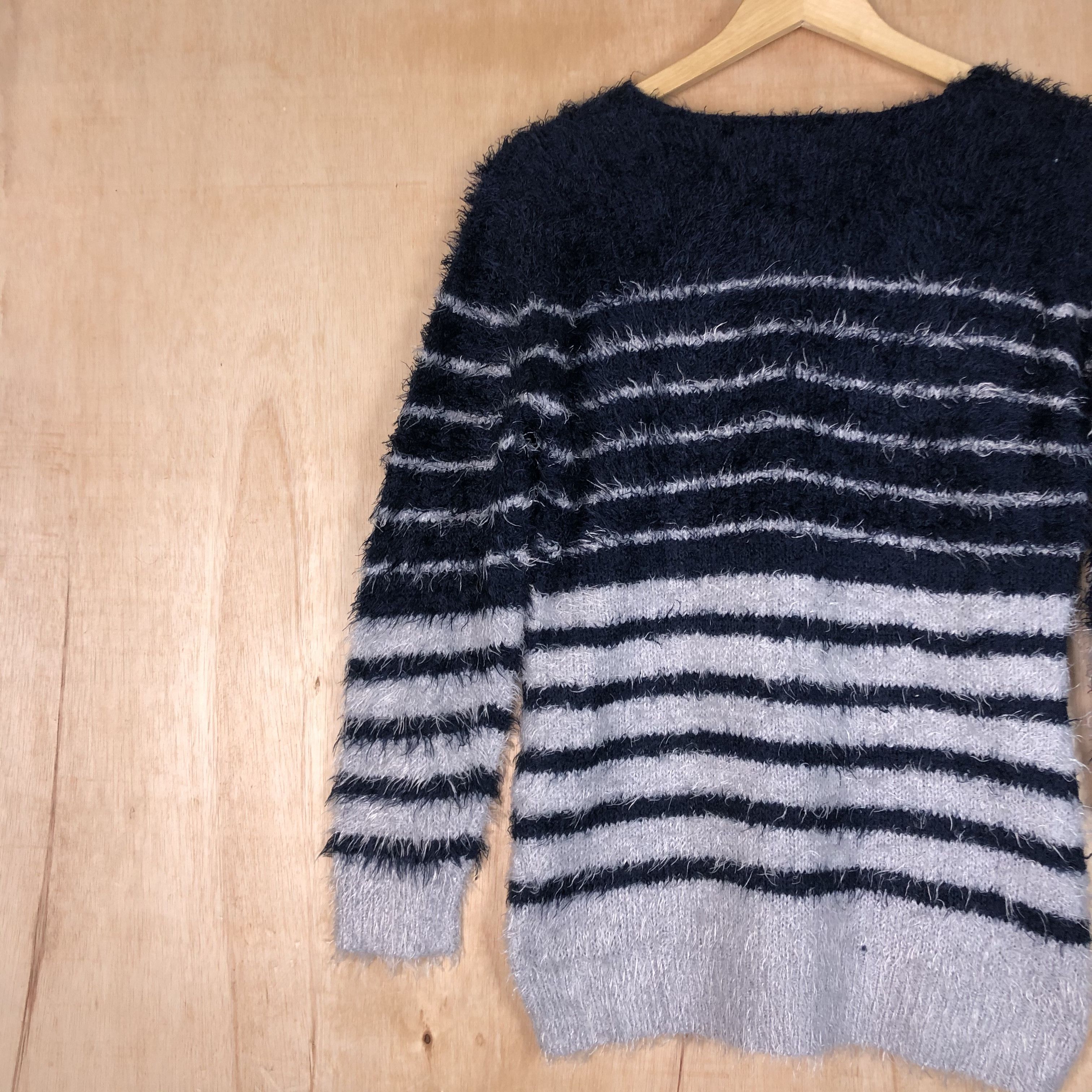 OVER THE STRiPES DLL Enjoliver Mohair fur shagg shaggy knitwear #c029 Size US M / EU 48-50 / 2 - 9 Thumbnail