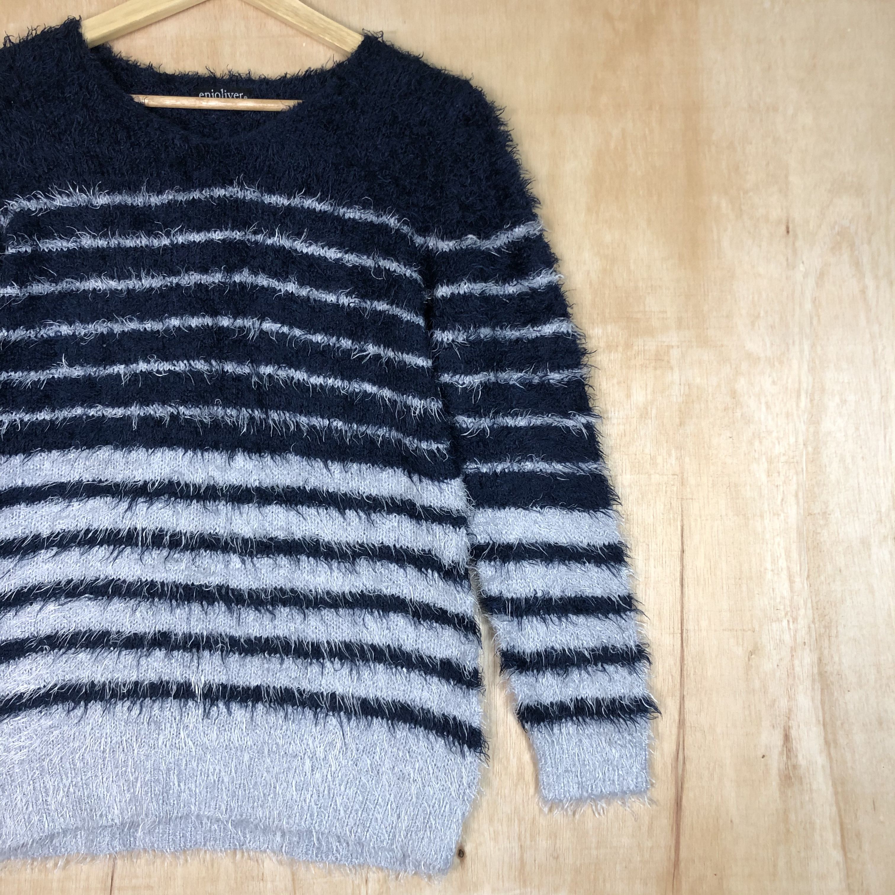 OVER THE STRiPES DLL Enjoliver Mohair fur shagg shaggy knitwear #c029 Size US M / EU 48-50 / 2 - 2 Thumbnail