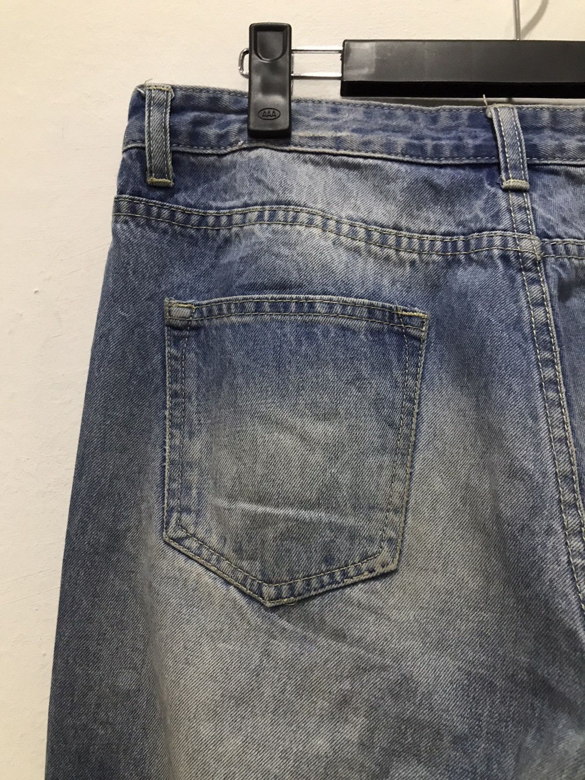 Japanese Brand Retro girl Distressed denim jeans Size 32 Size US 32 / EU 48 - 15 Thumbnail