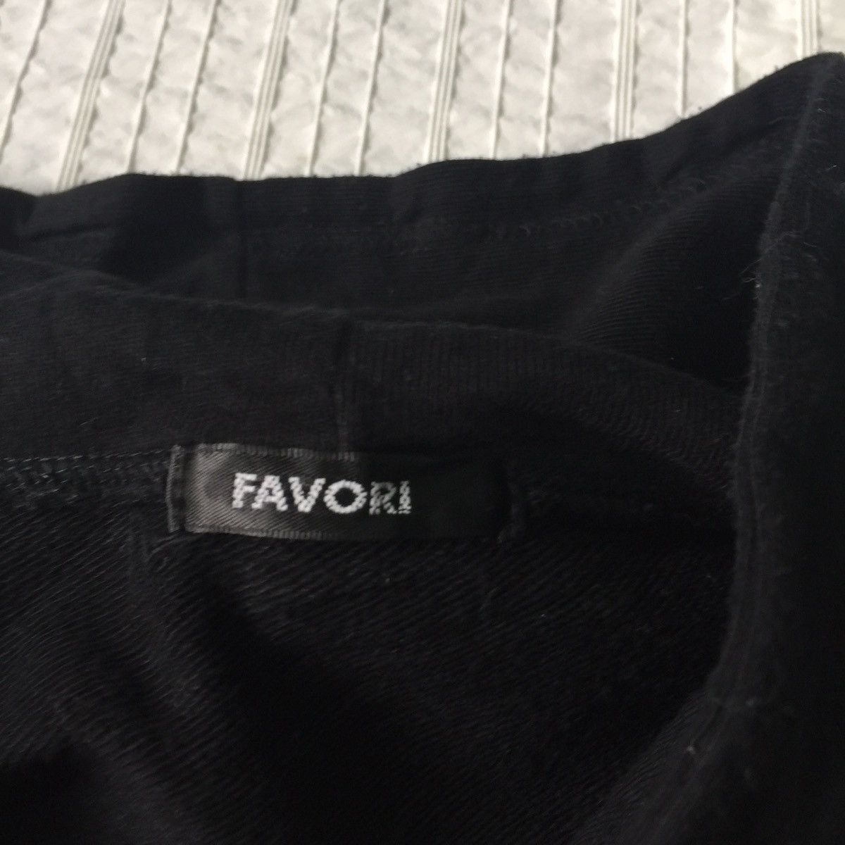 Other Black Gate hoodie sweatshirt Size US M / EU 48-50 / 2 - 8 Thumbnail