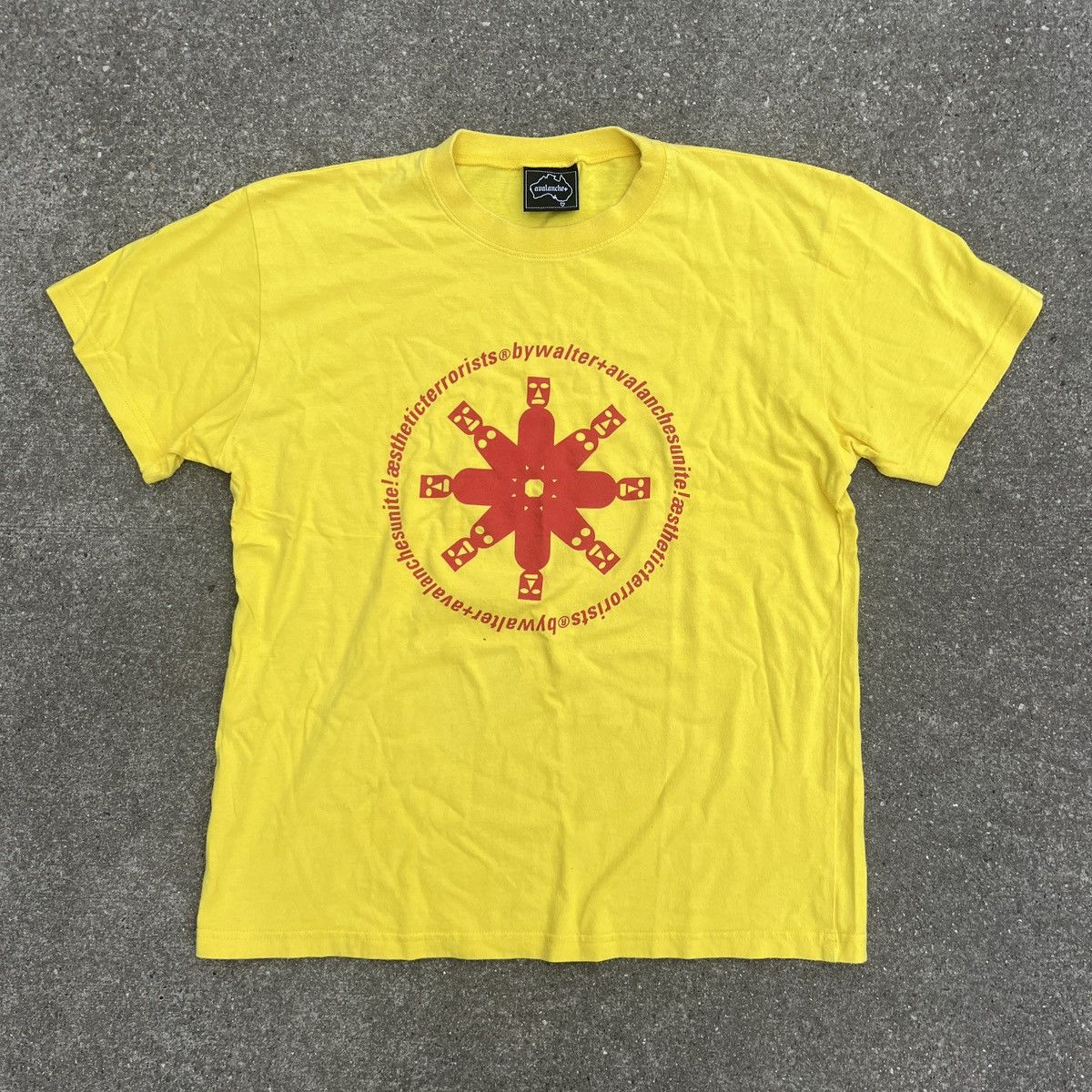 Walter Van Beirendonck Rare 2002 Aesthetic Terrorists x The Avalanches T-Shirt Size US XL / EU 56 / 4 - 1 Thumbnail