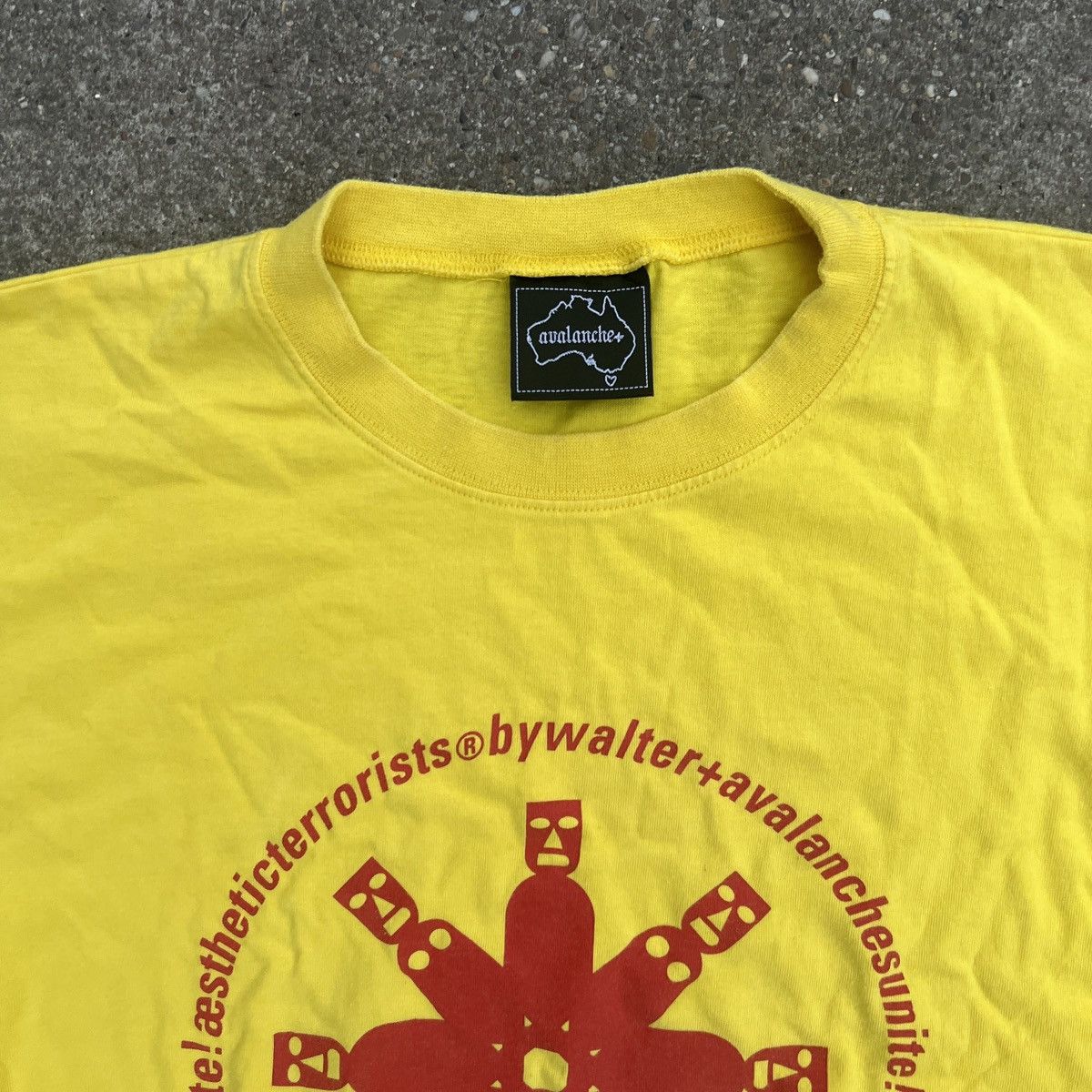 Walter Van Beirendonck Rare 2002 Aesthetic Terrorists x The Avalanches T-Shirt Size US XL / EU 56 / 4 - 3 Thumbnail