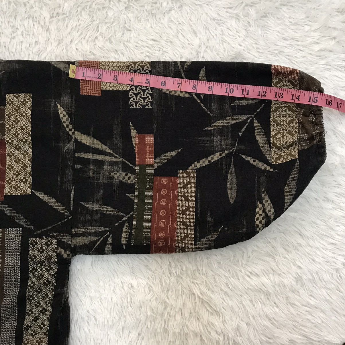 Japanese Brand 🔥Steals🔥 Rare Vintage Kimono Made in Japan Size US L / EU 52-54 / 3 - 5 Thumbnail