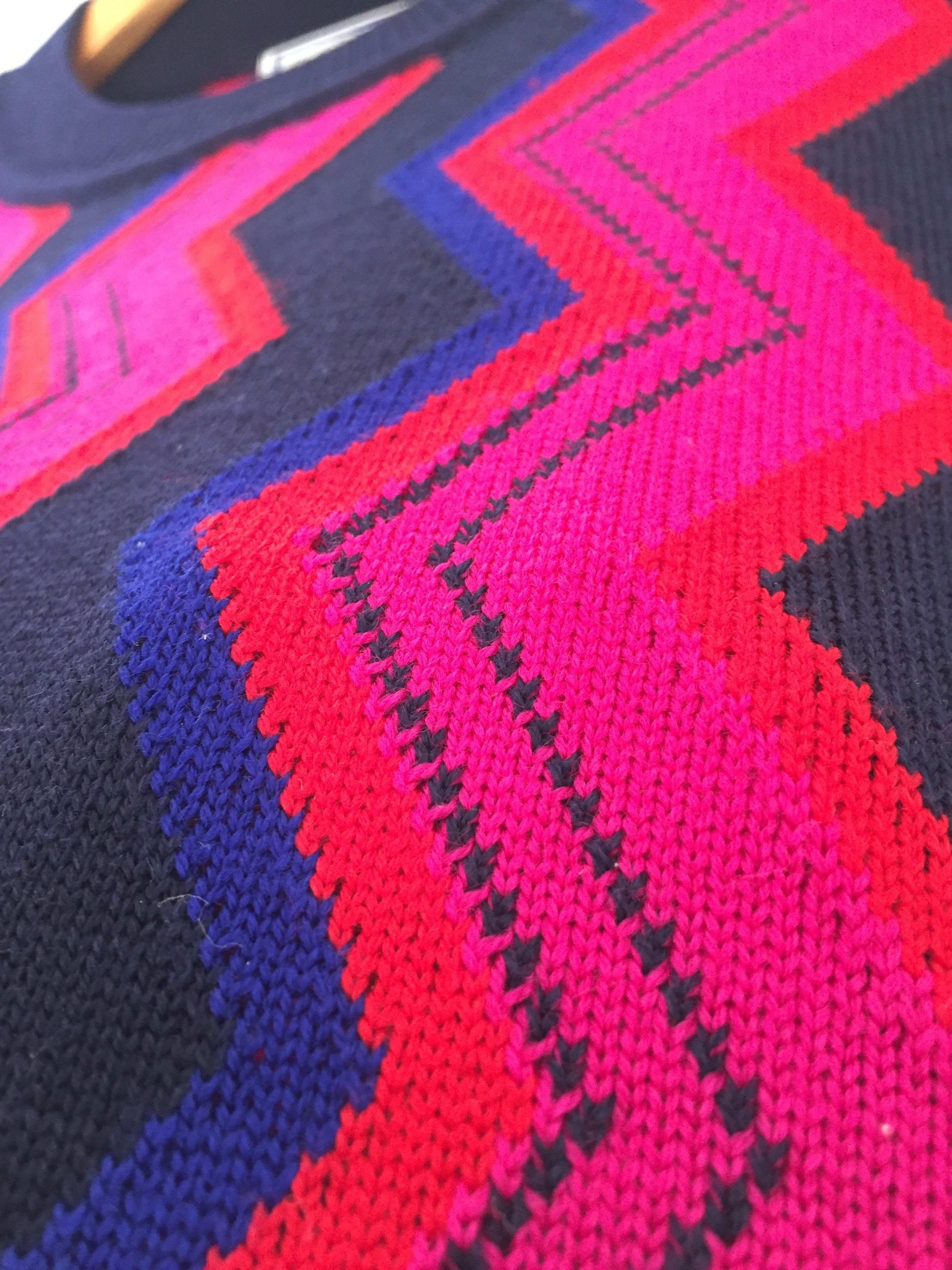 Yves Saint Laurent 90's YSL abstract herringbone pop knit Size M / US 6-8 / IT 42-44 - 7 Thumbnail